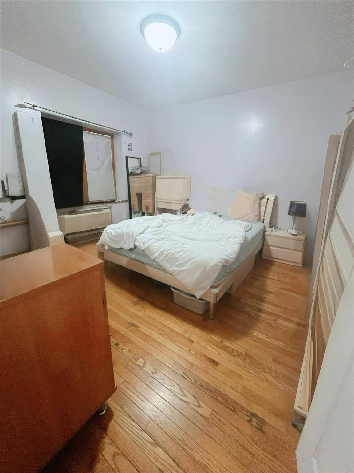 Flushing, NY 11355,4231 Colden ST #R6C