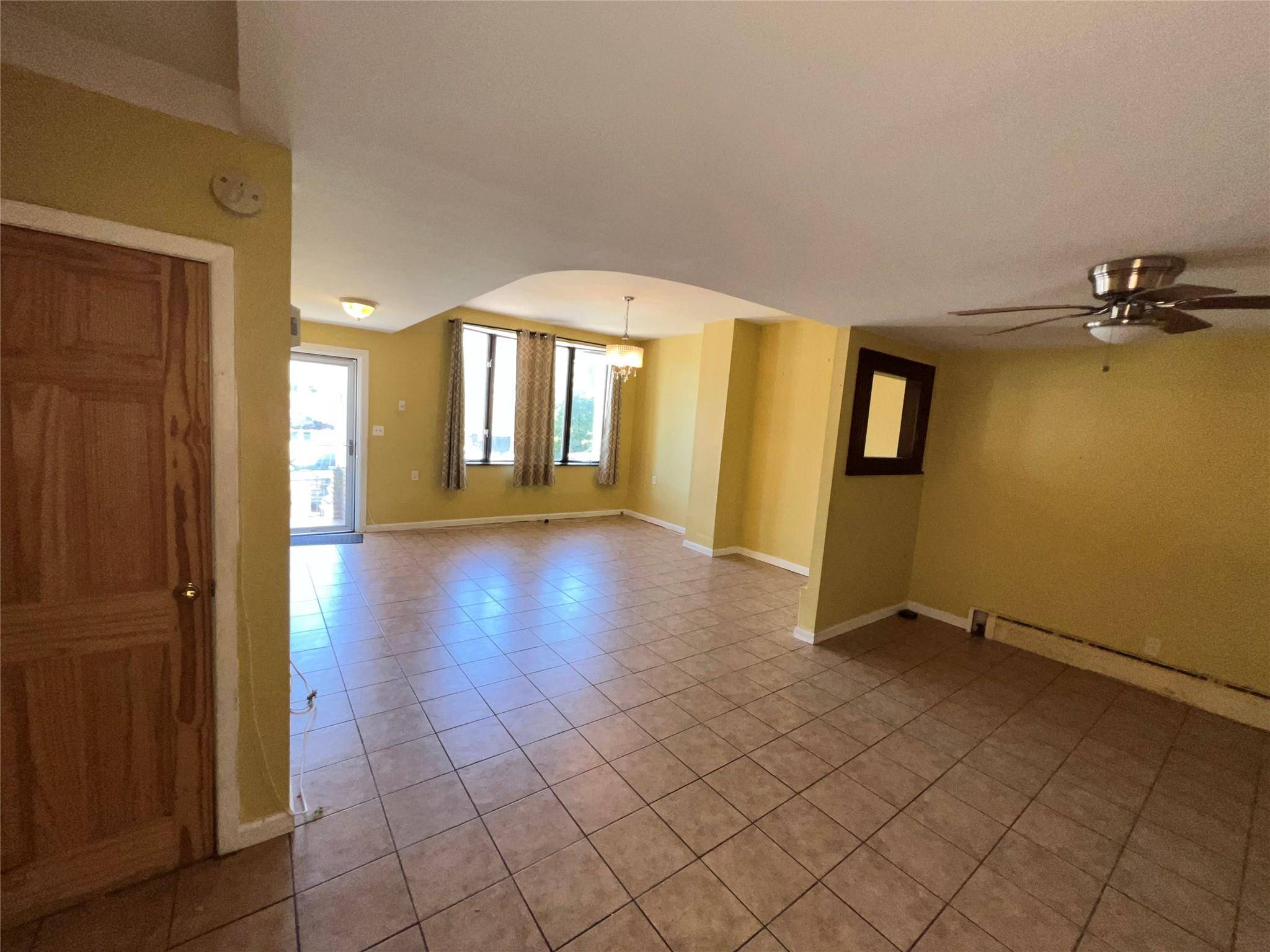 Brooklyn, NY 11236,1044 E 96th ST