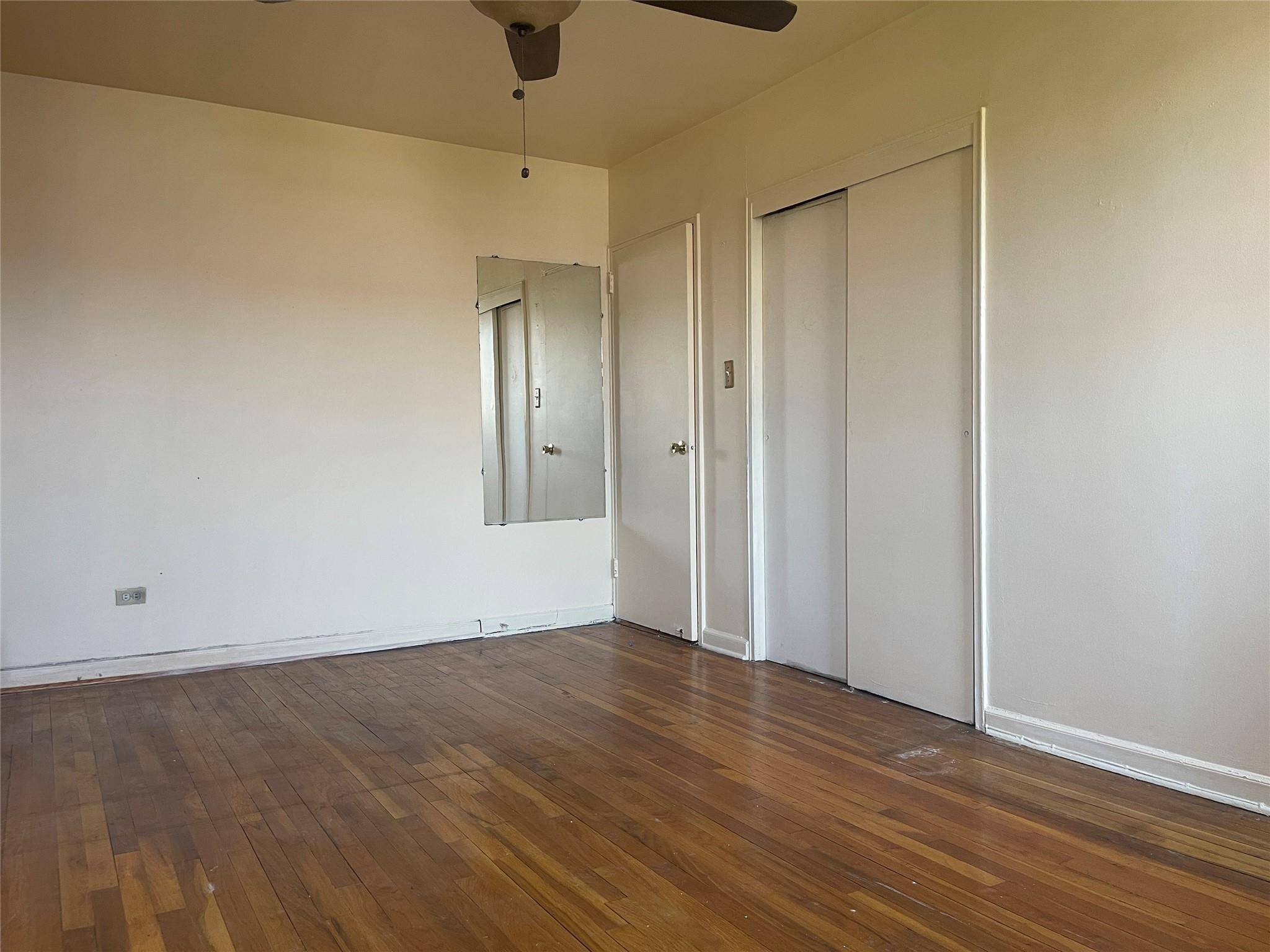 Bronx, NY 10460,1480 Thieriot Ave #6O
