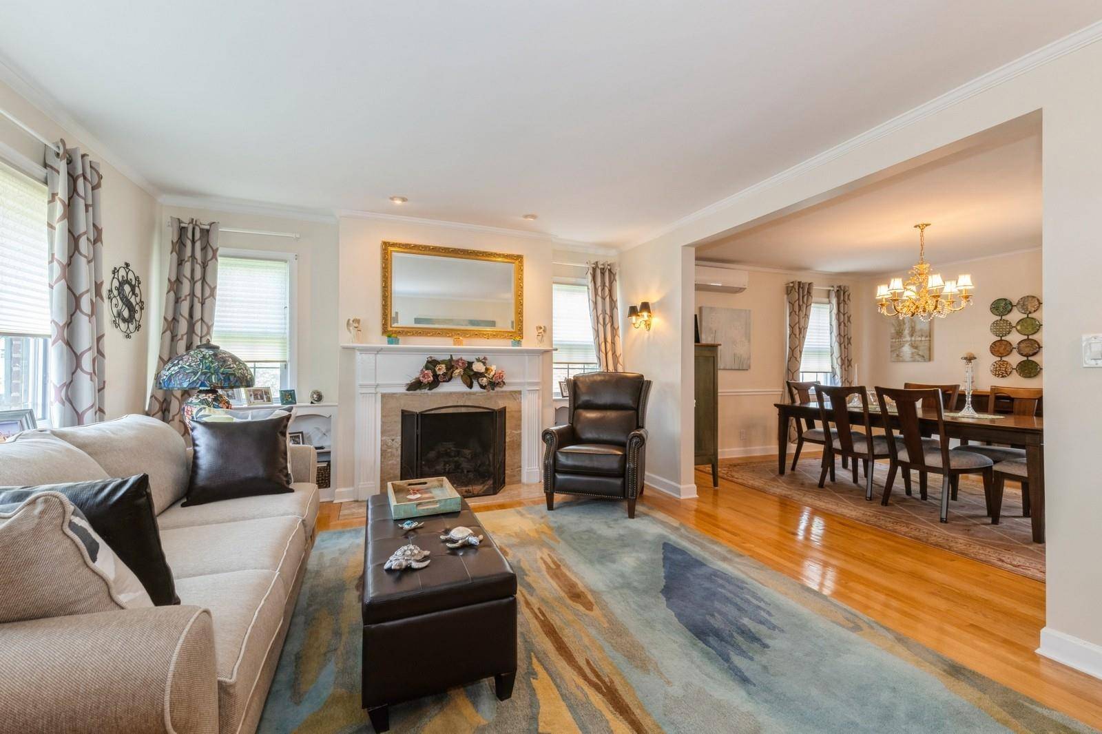 Rockville Centre, NY 11570,80 Intervale