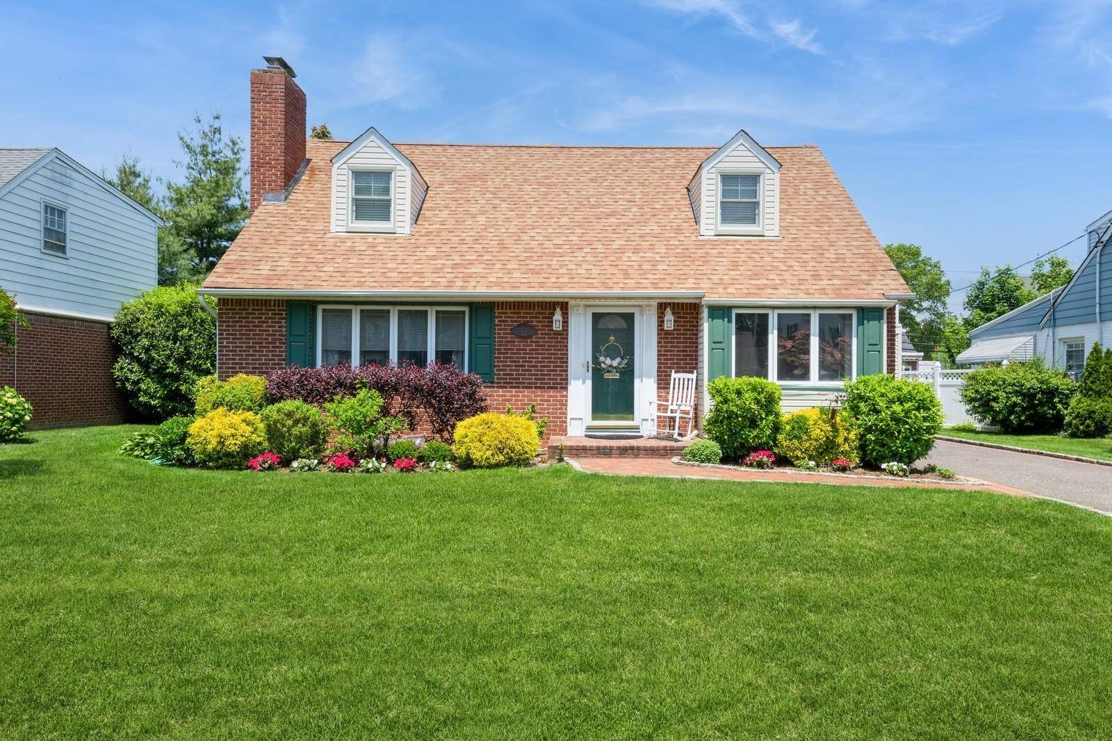 Rockville Centre, NY 11570,80 Intervale