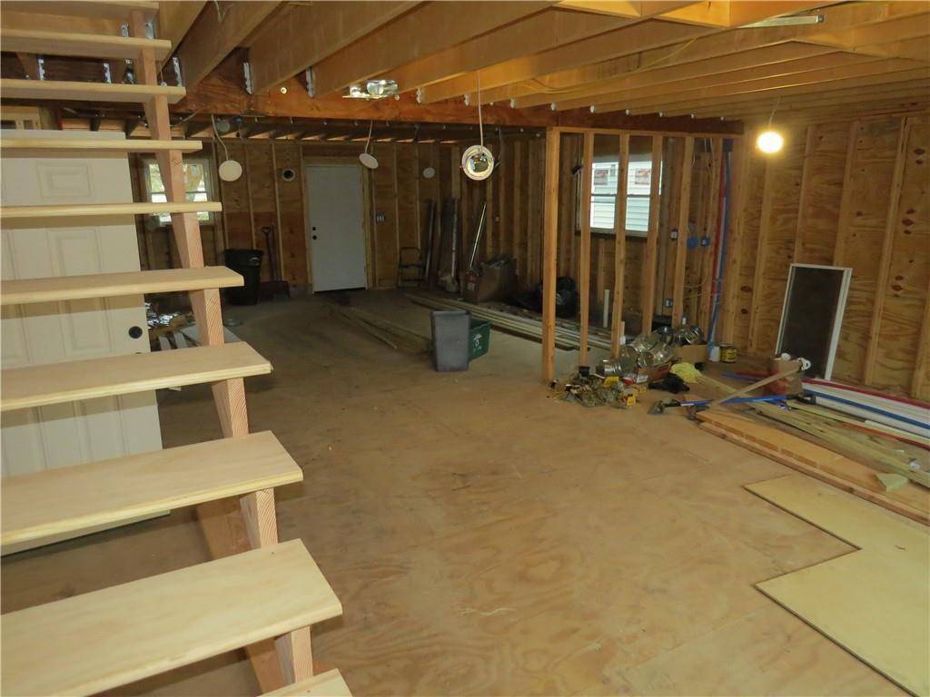Beacon, NY 12508,12 Louisa ST
