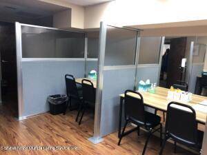 Staten Island, NY 10306,2052 Richmond #Basement