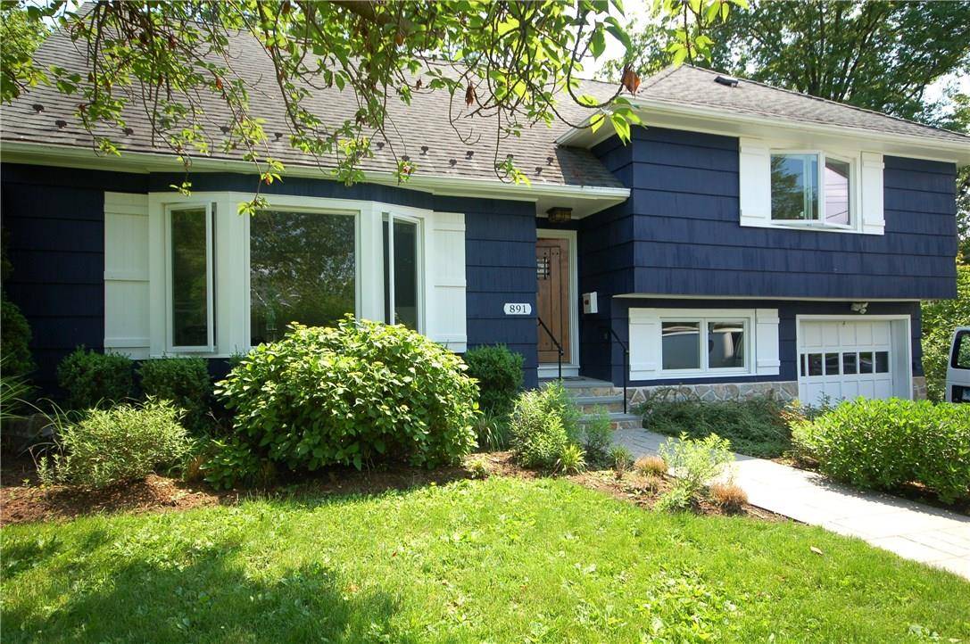 Mamaroneck, NY 10543,891 Port DR