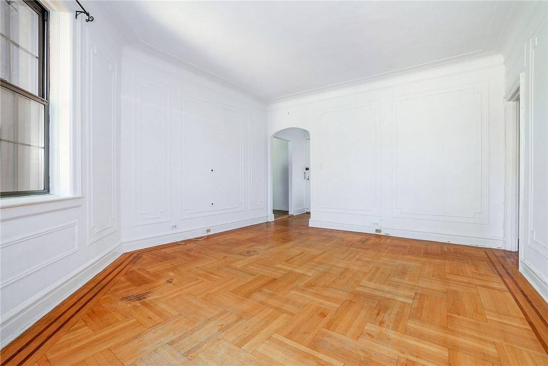 Larchmont, NY 10538,14 N Chatsworth AVE #5K