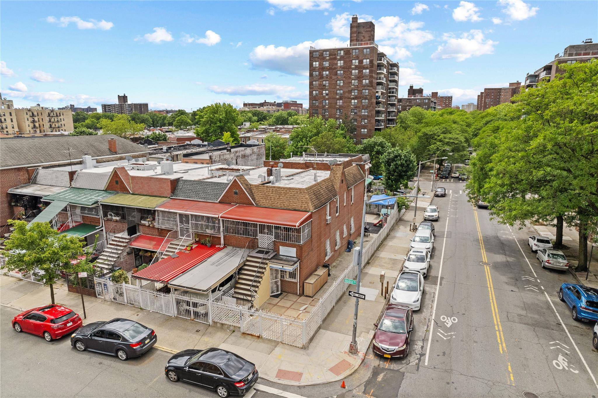 Bronx, NY 10472,1363 Noble AVE