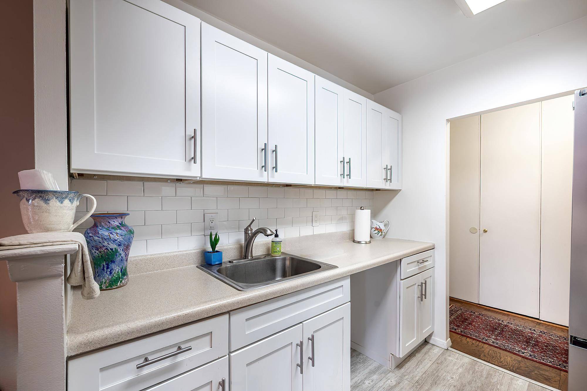 Bronx, NY 10463,315 W 232nd ST #3C