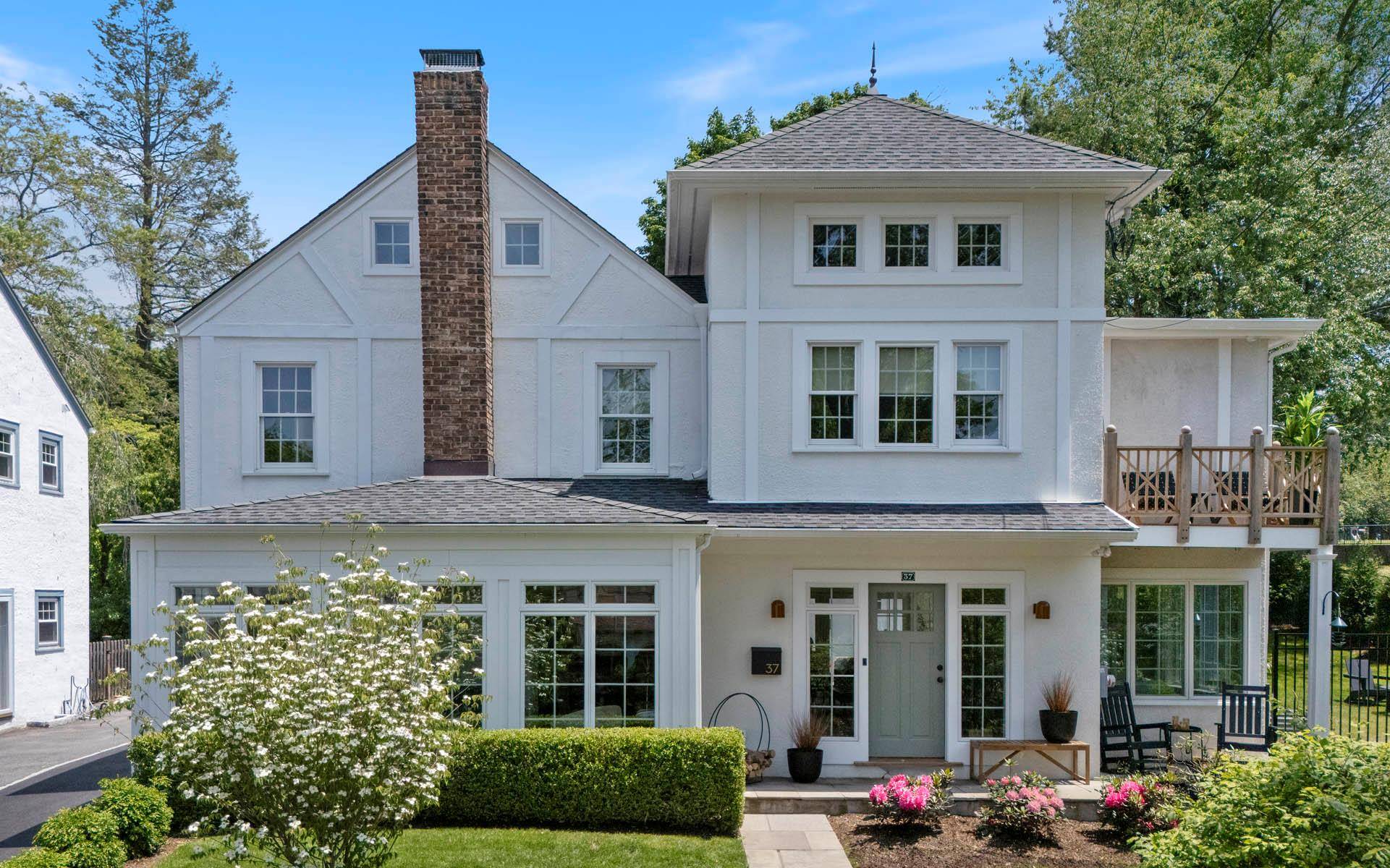 Irvington, NY 10533,37 Maple ST