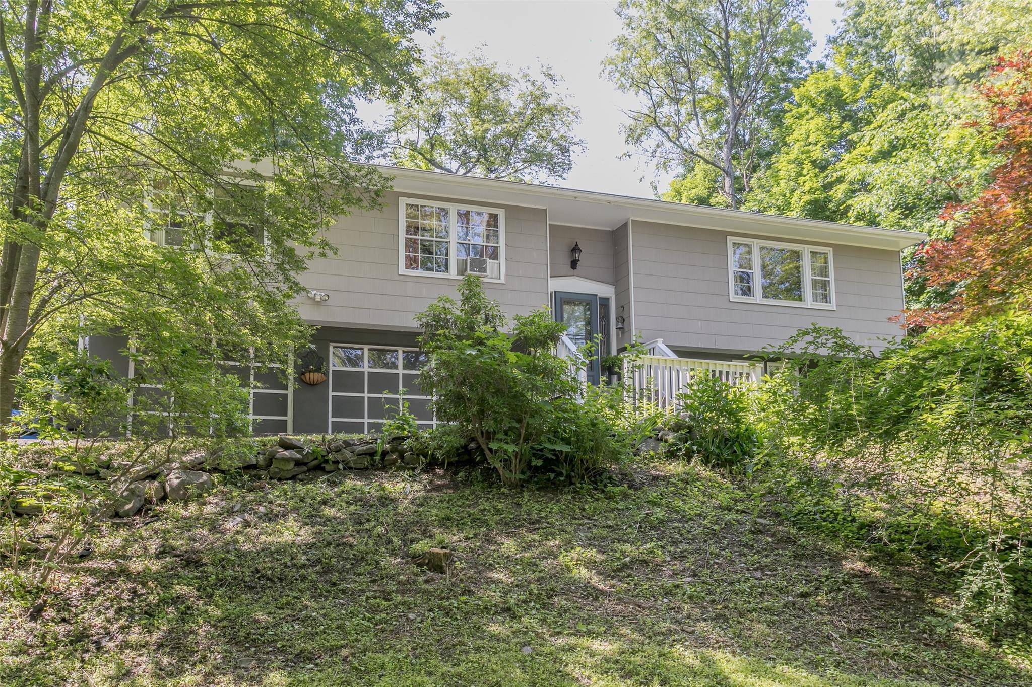 Florida, NY 10921,100 Randall ST