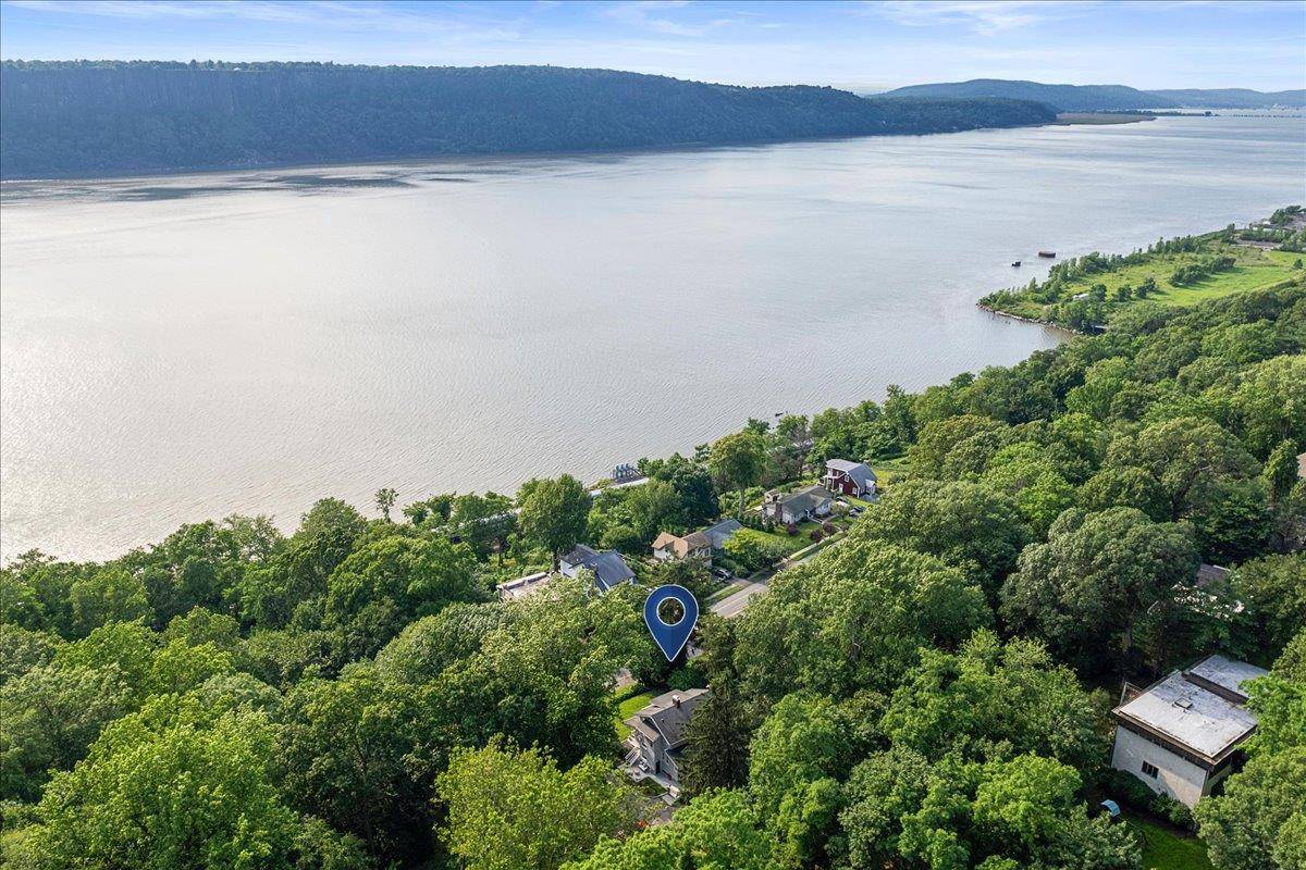 Hastings-on-hudson, NY 10706,162 WARBURTON AVE
