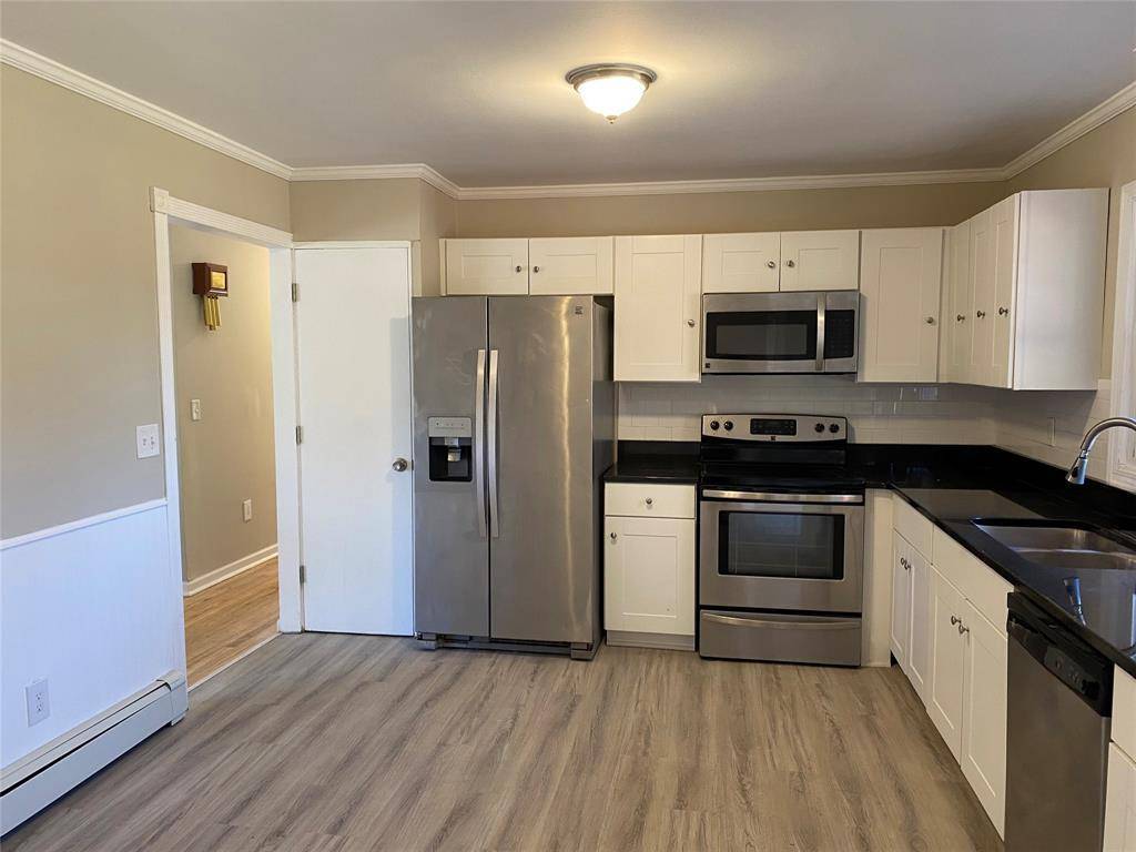Hurley, NY 12443,210 East DR