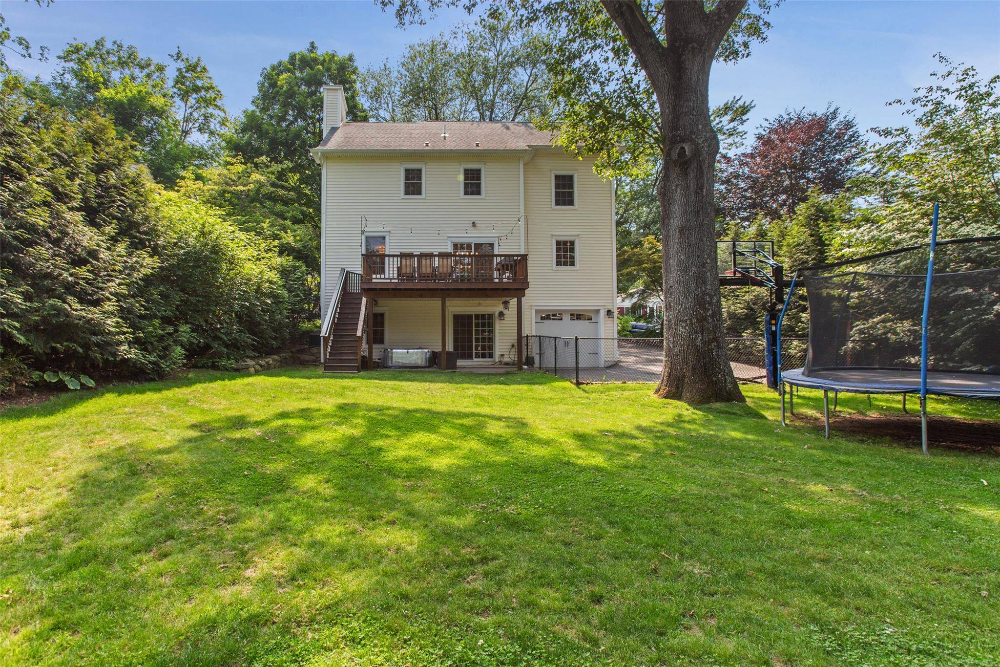 Katonah, NY 10536,28 Pleasant ST