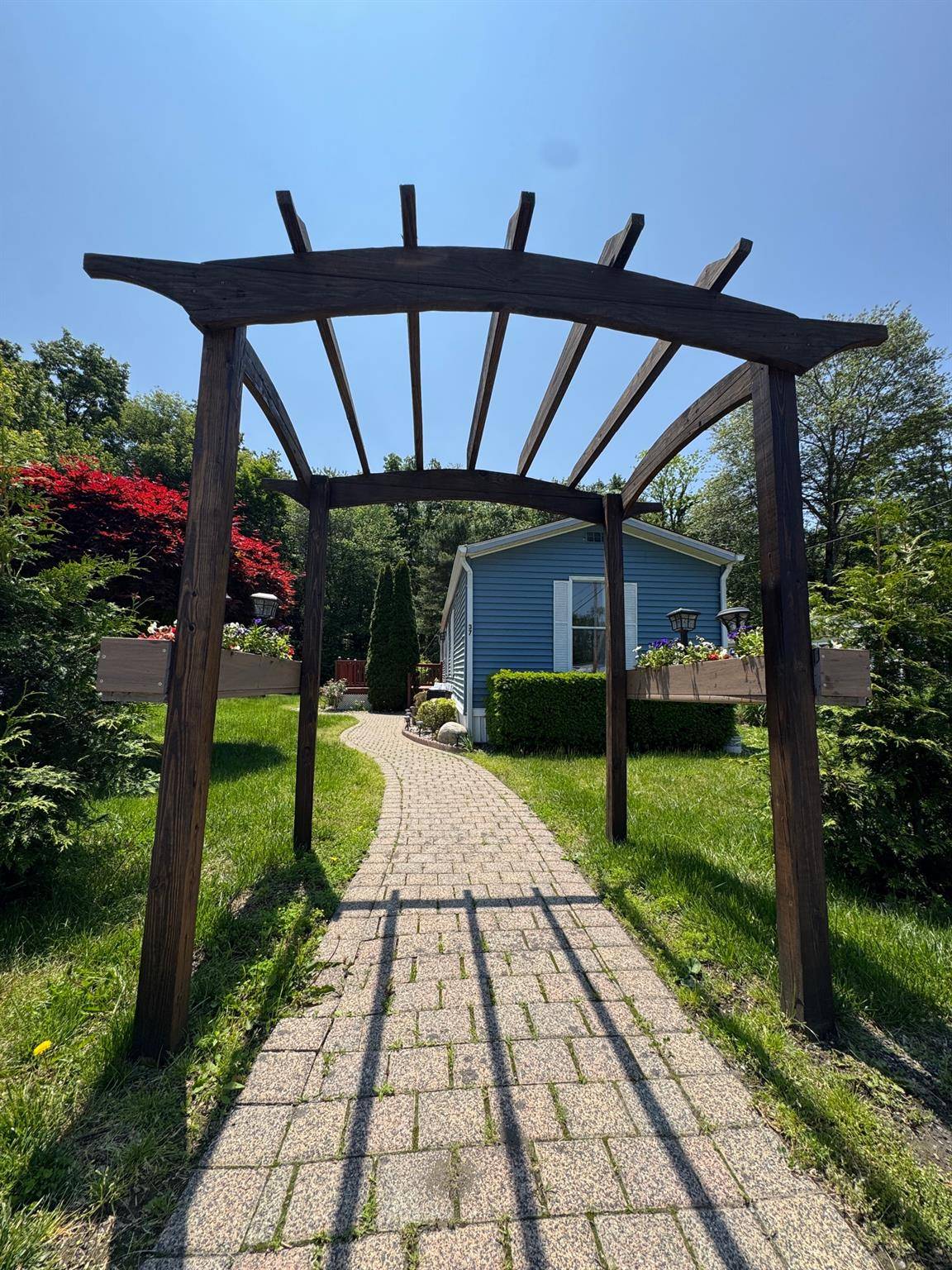 Poughkeepsie, NY 12603,37 FELLER RD
