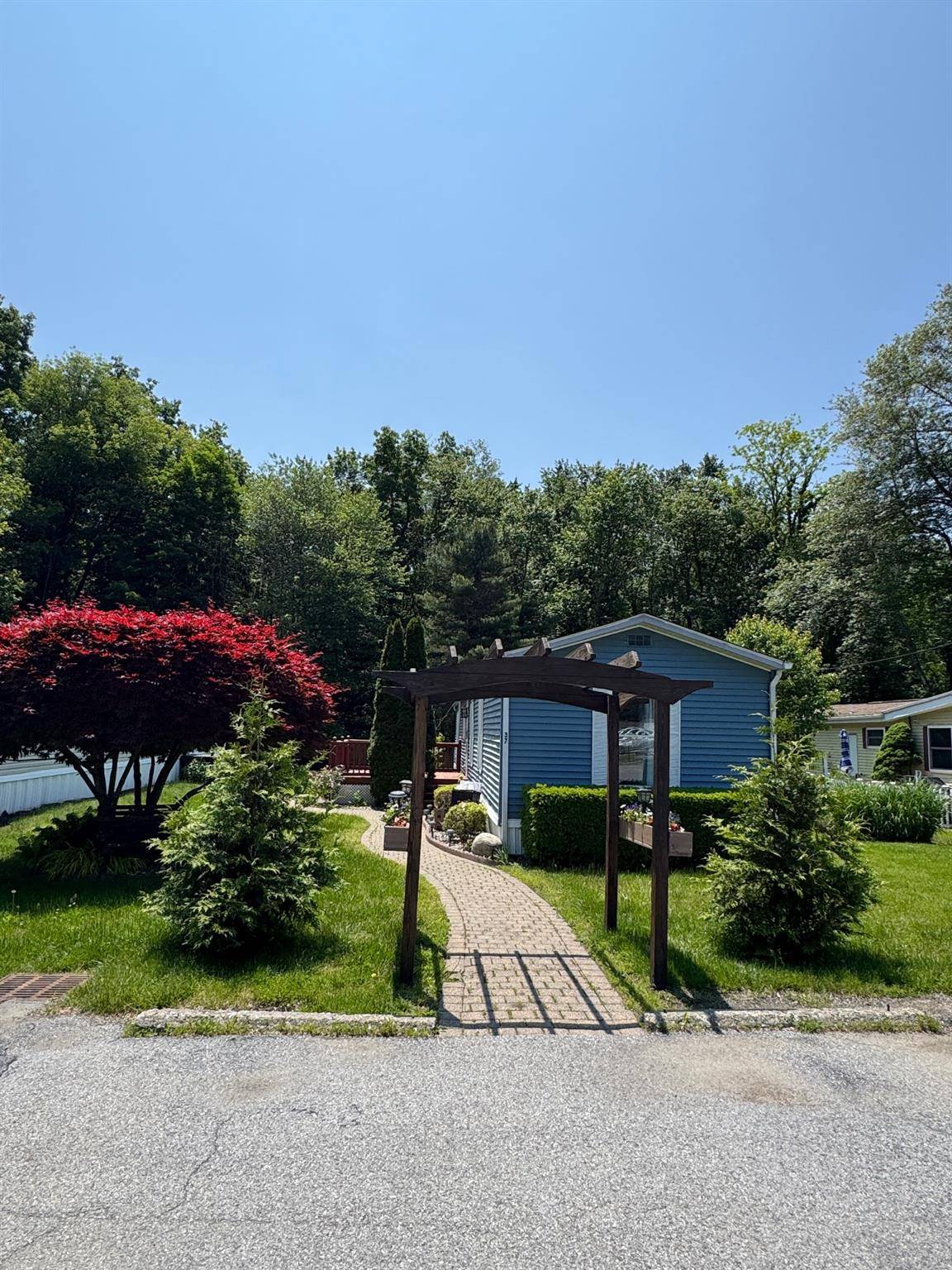 Poughkeepsie, NY 12603,37 FELLER RD