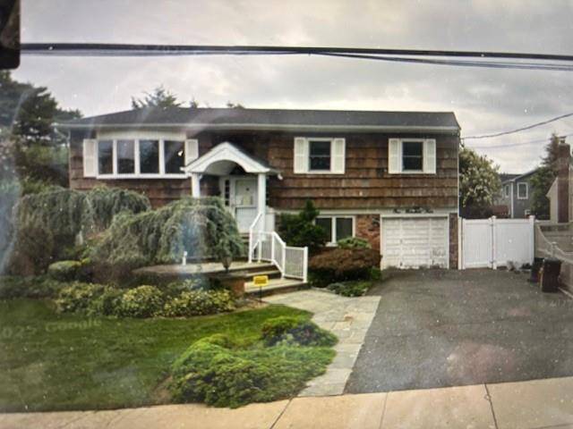 Massapequa, NY 11758,104 Clark AVE