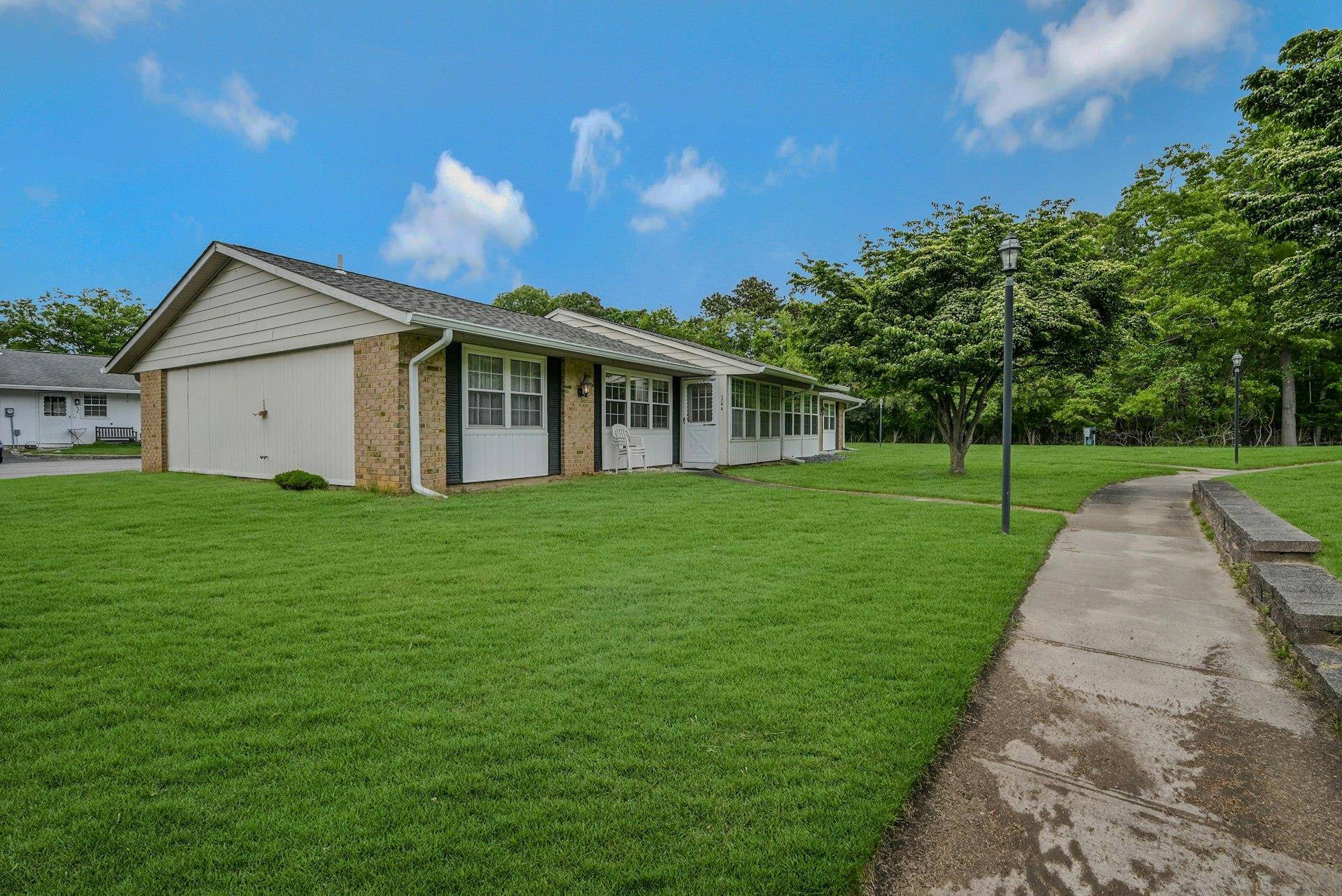 Ridge, NY 11961,374 #A Woodbridge DR #A