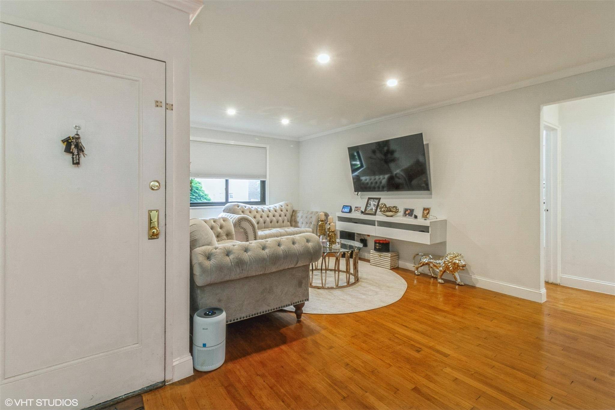 White Plains, NY 10603,17 Lawrence Drive #A