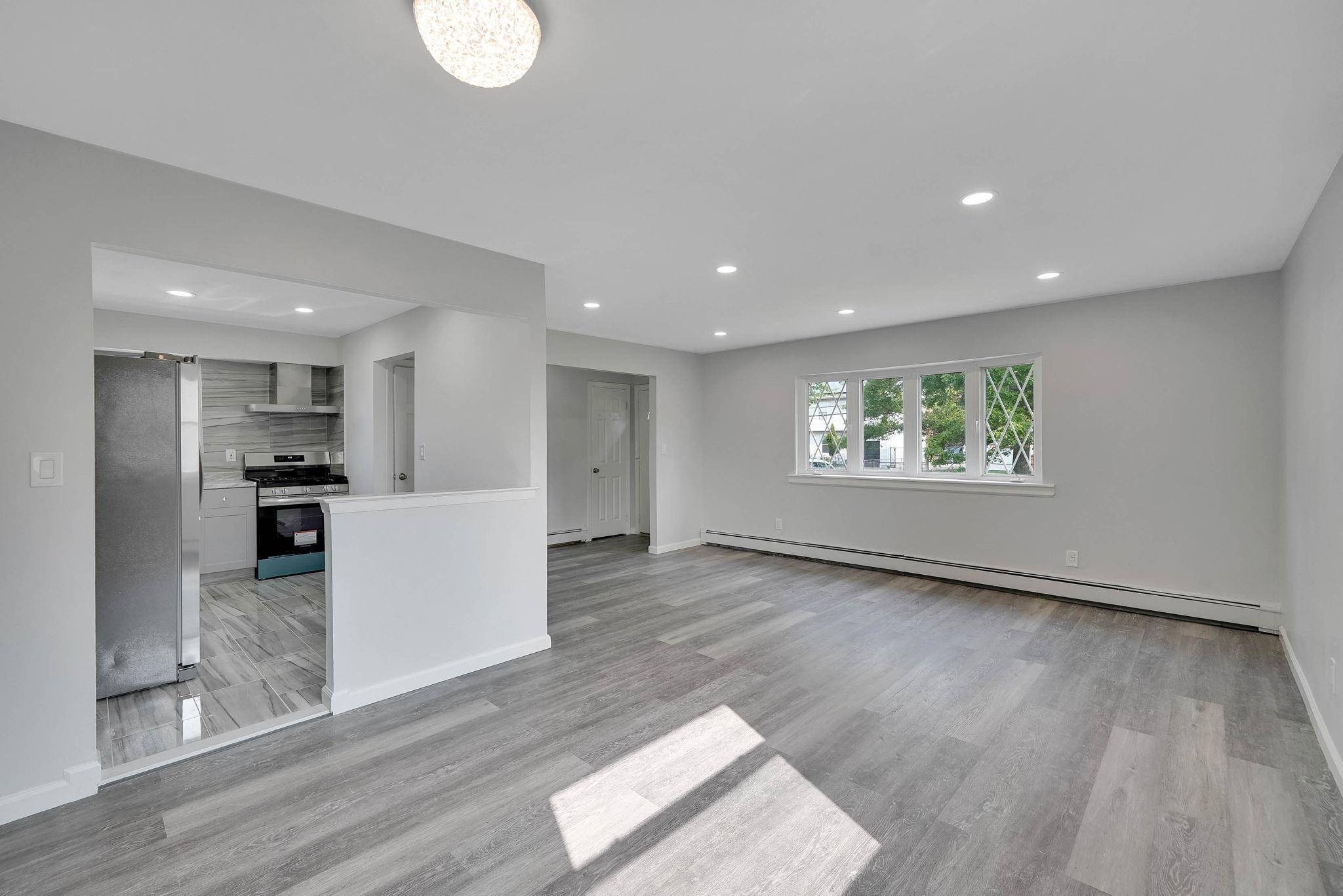 Wyandanch, NY 11798,22 Lincoln AVE