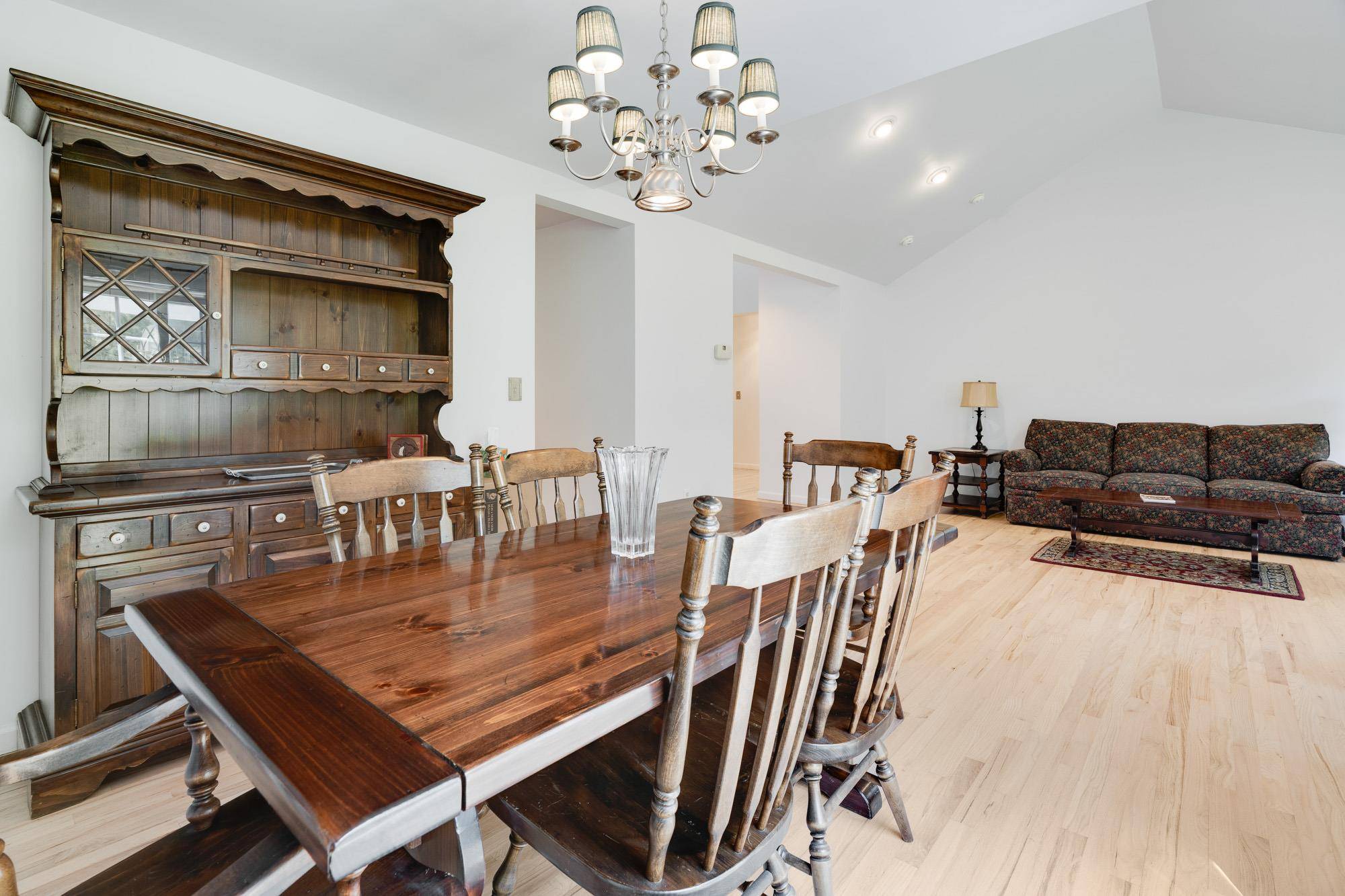 Rhinebeck, NY 12572,31 Sandalwood LN