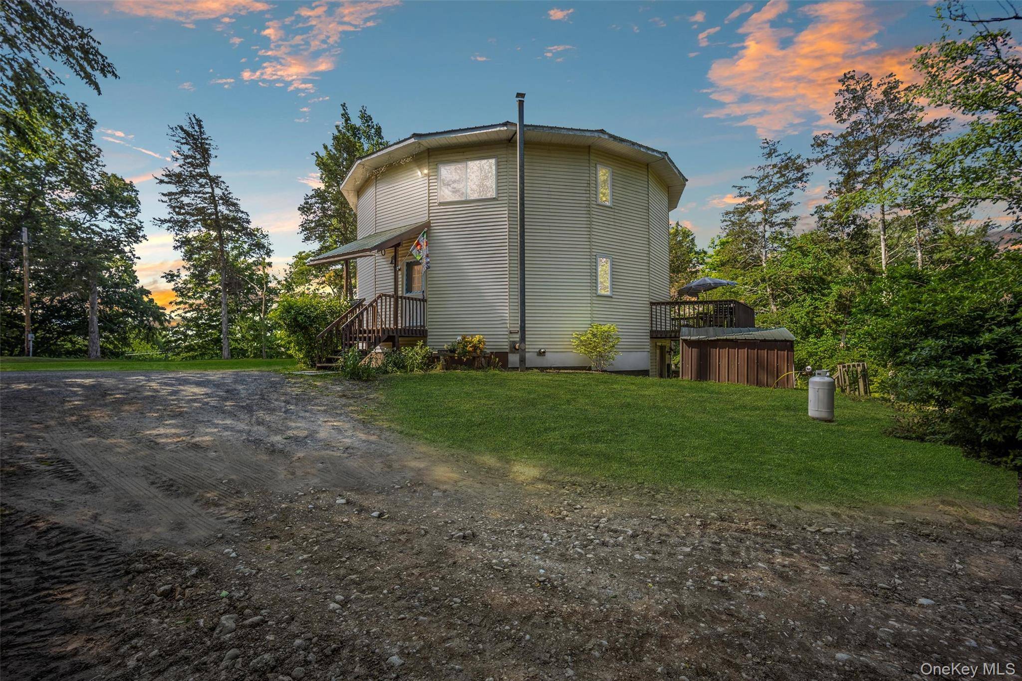 Kerhonkson, NY 12446,17 Boice Mill RD