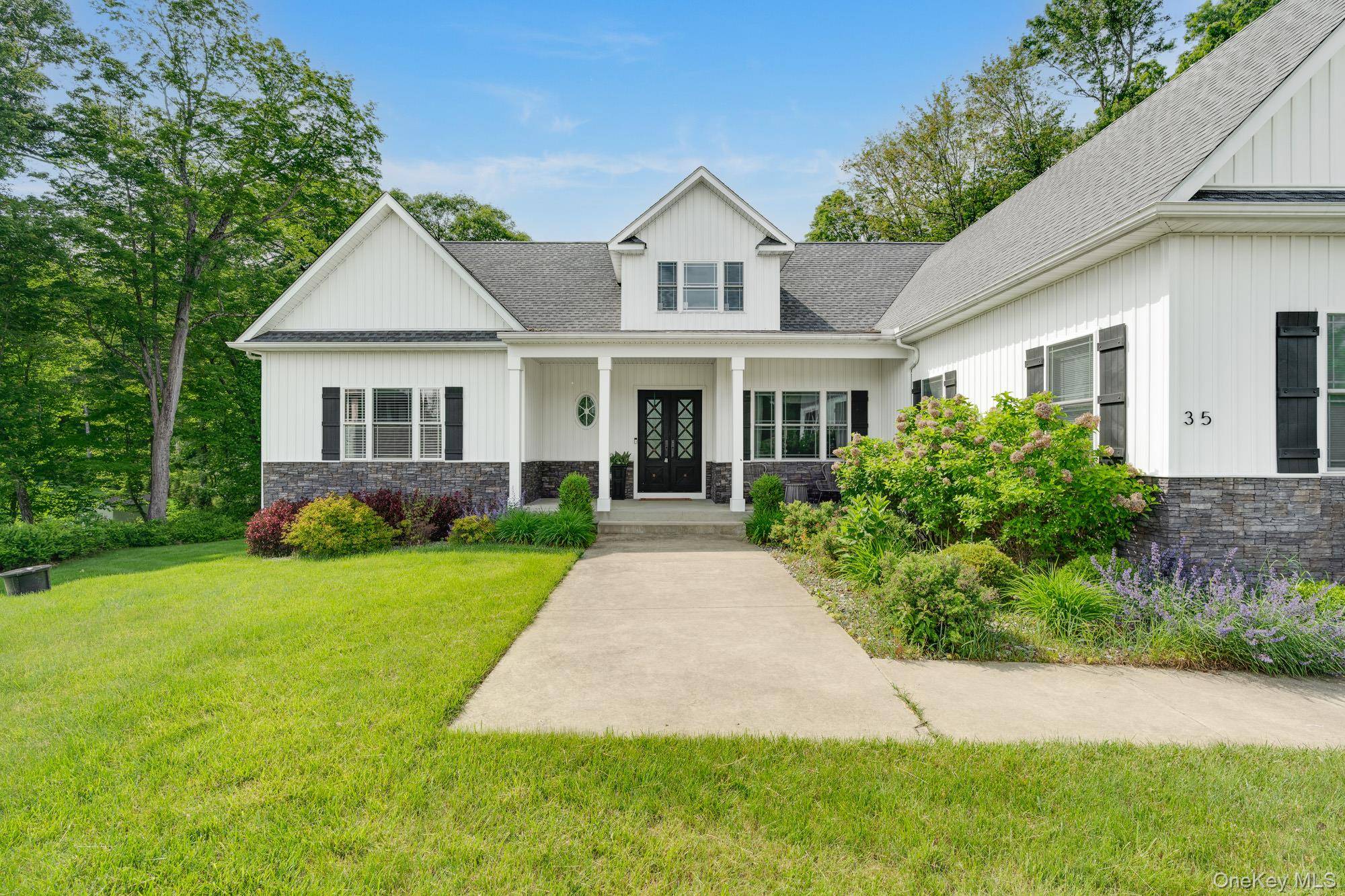 Hopewell Junction, NY 12533,35 Biltmore DR