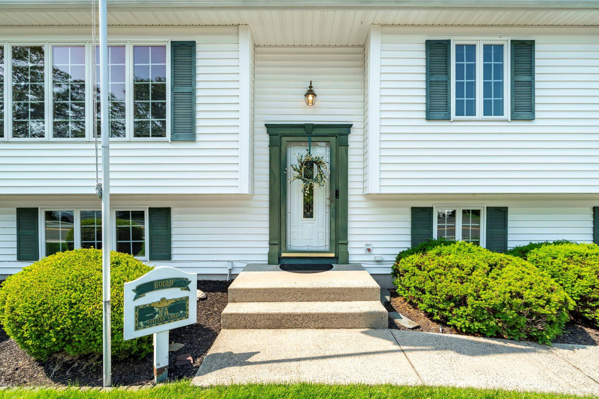 Garnerville, NY 10923,2 A Suffern LN