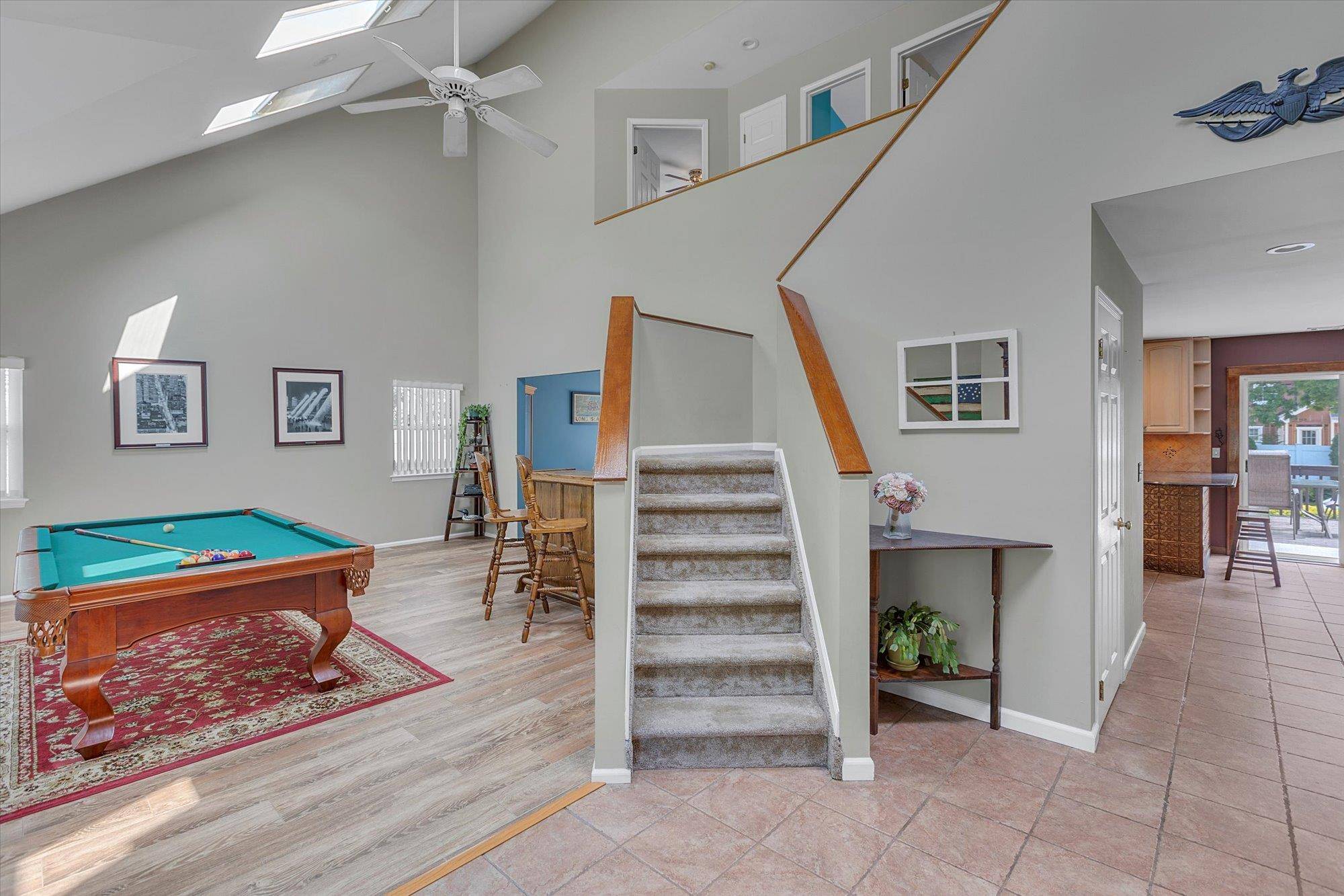 East Islip, NY 11730,169 Woodland DR