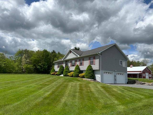 Lake Huntington, NY 12752,6452 State Route 52