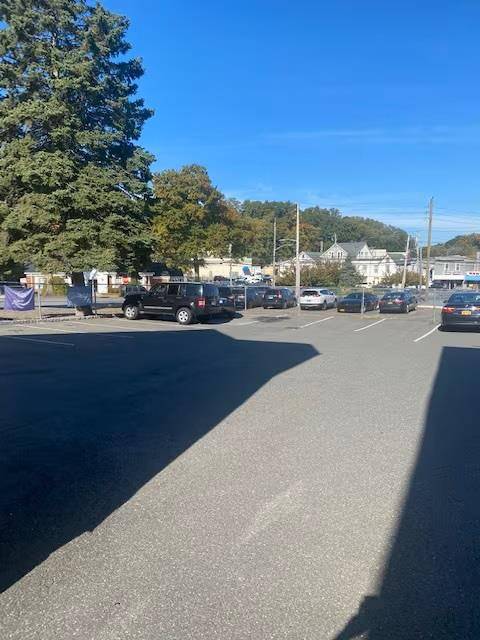 White Plains, NY 10606,246 Central AVE