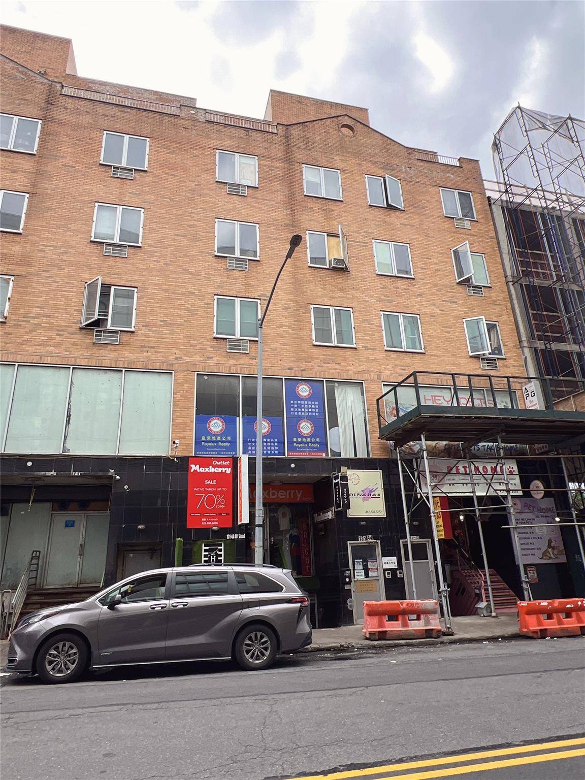 Flushing, NY 11354,131-44 40th RD