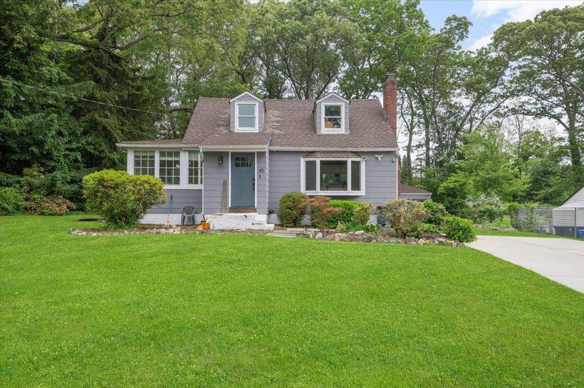 Northport, NY 11768,45 Woodycrest DR