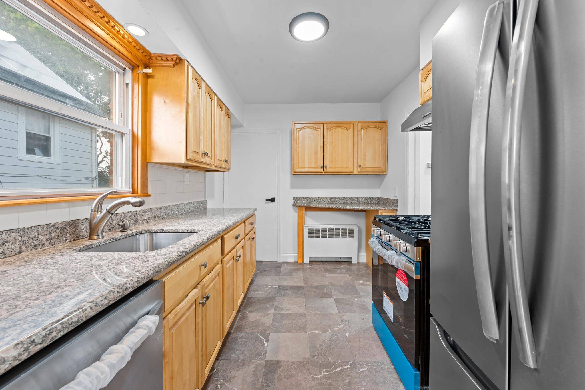 Jamaica Estates, NY 11432,8043 Utopia Pkwy