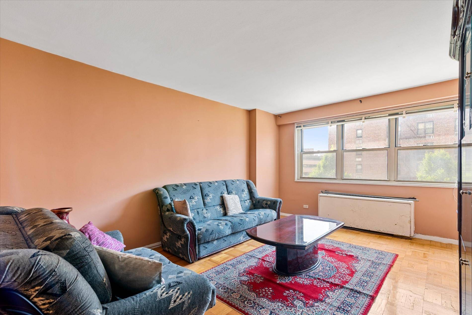 Forest Hills, NY 11375,102-30 66th RD #4B