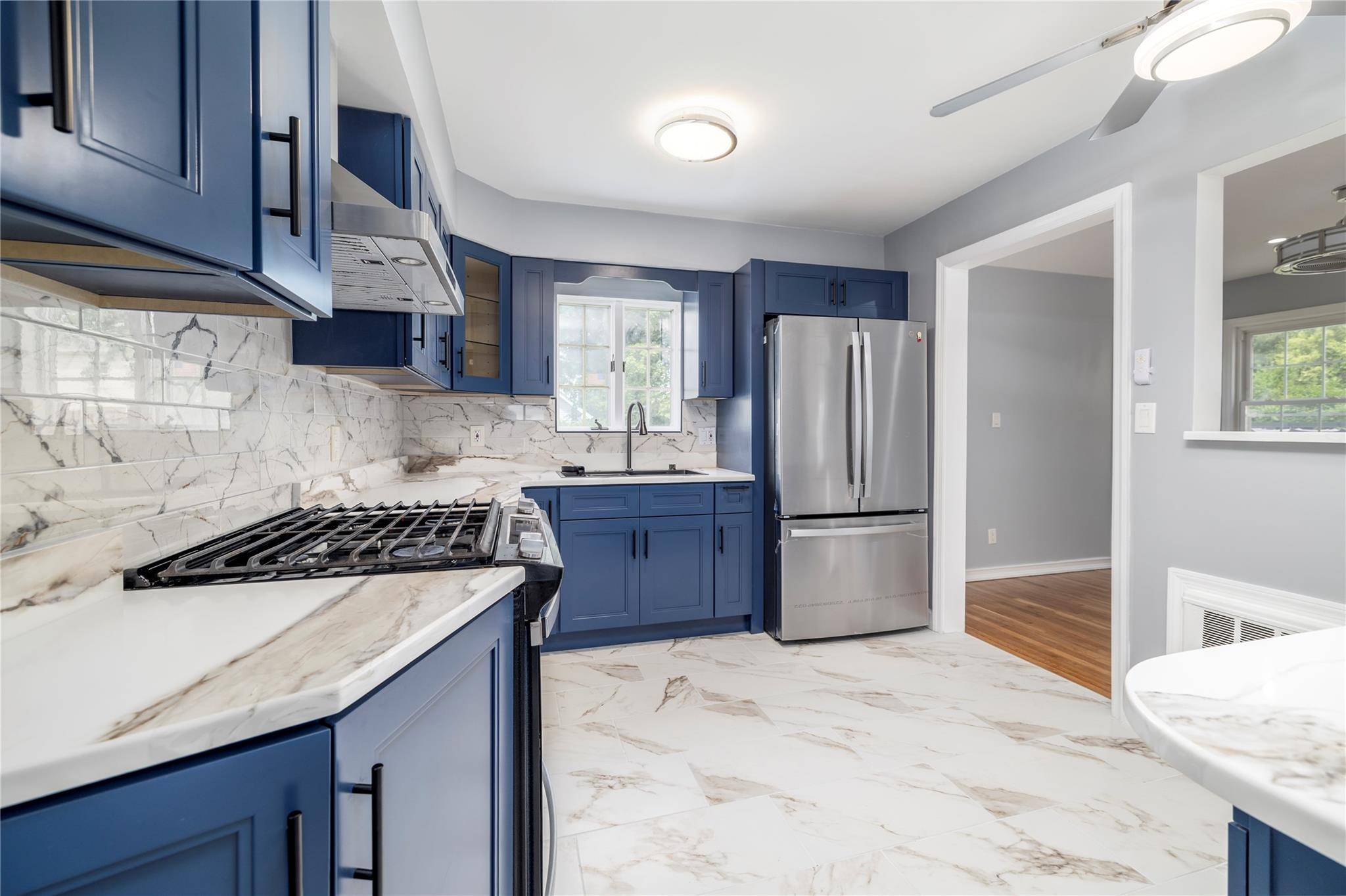 Malverne, NY 11565,25 Ocean AVE