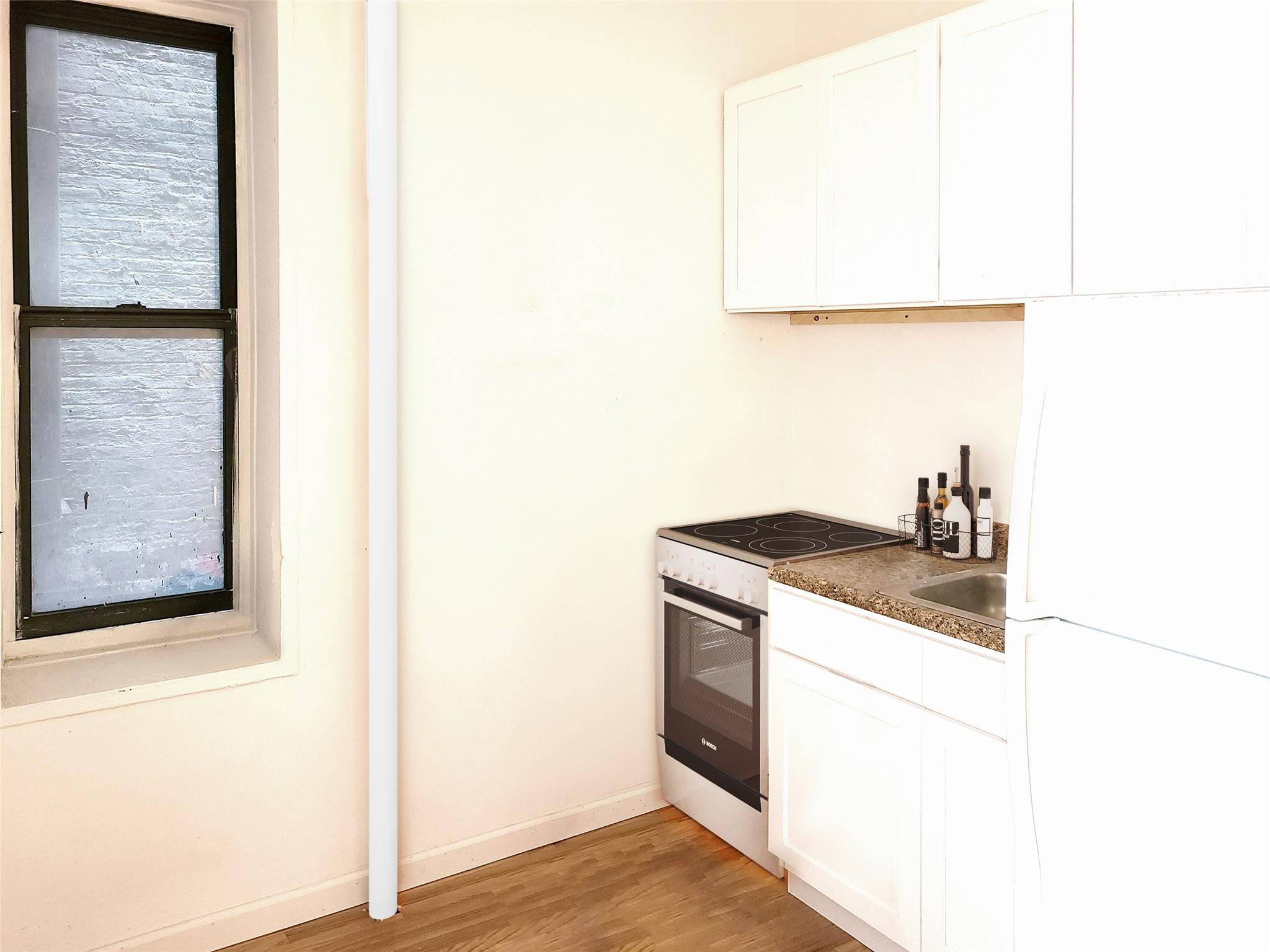 New York (manhattan), NY 10027,157 West 123rd Street #2H