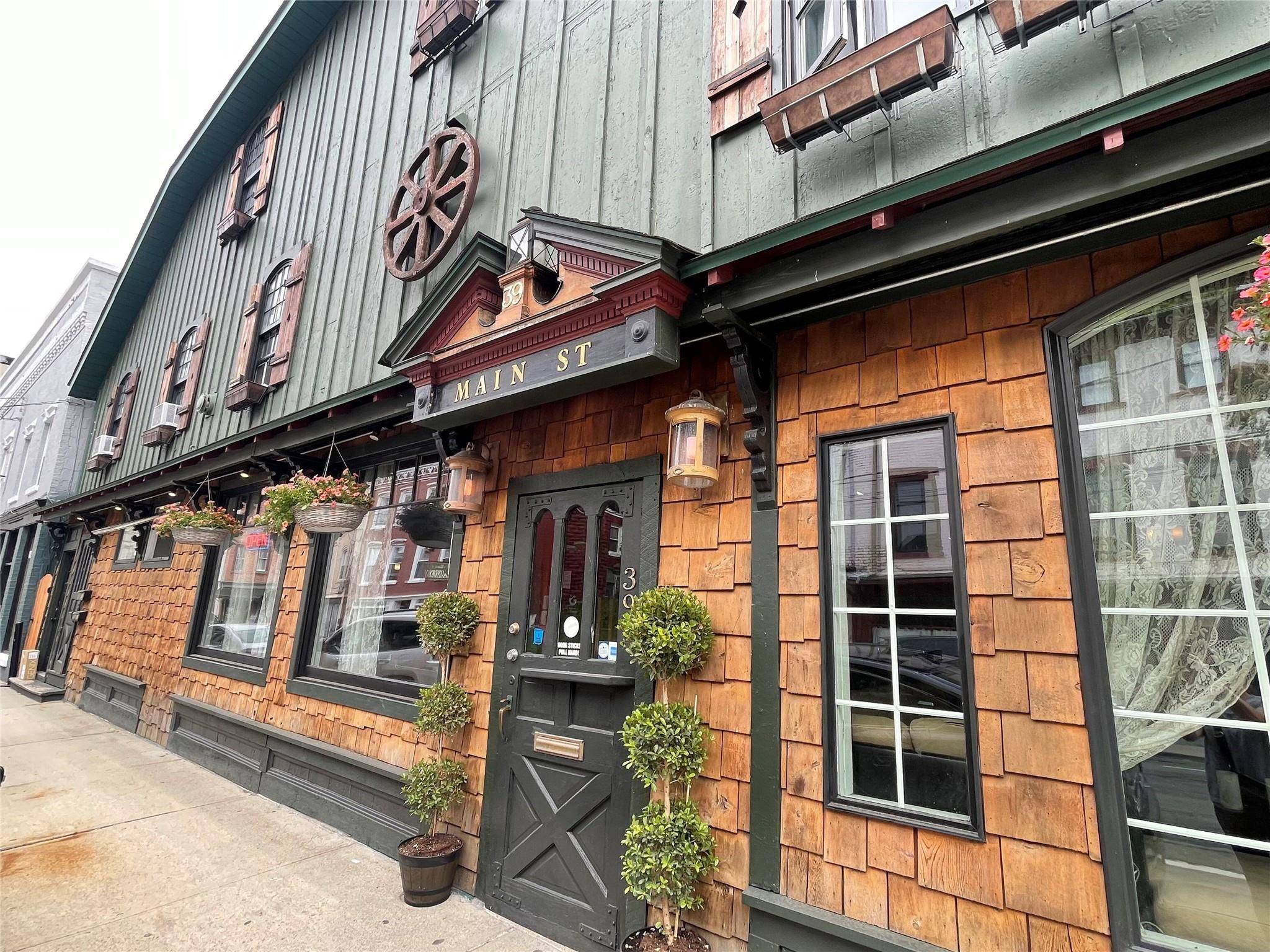 Chester, NY 10918,37-39 Main ST