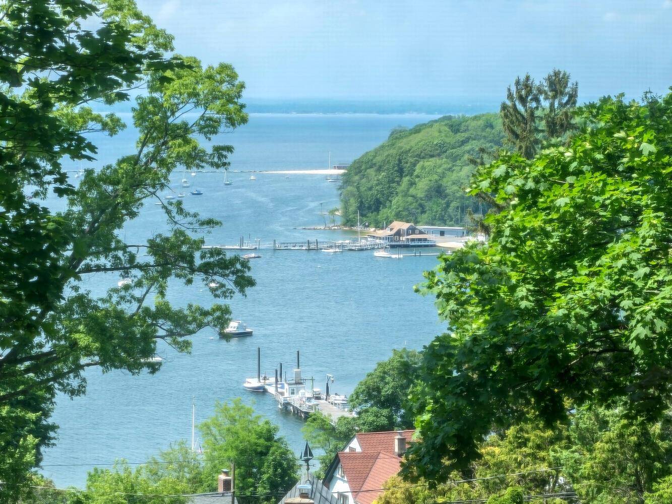 Sea Cliff, NY 11579,42 Central AVE #7