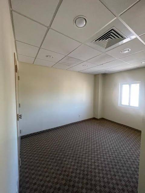 Uniondale, NY 11553,879 Nassau RD