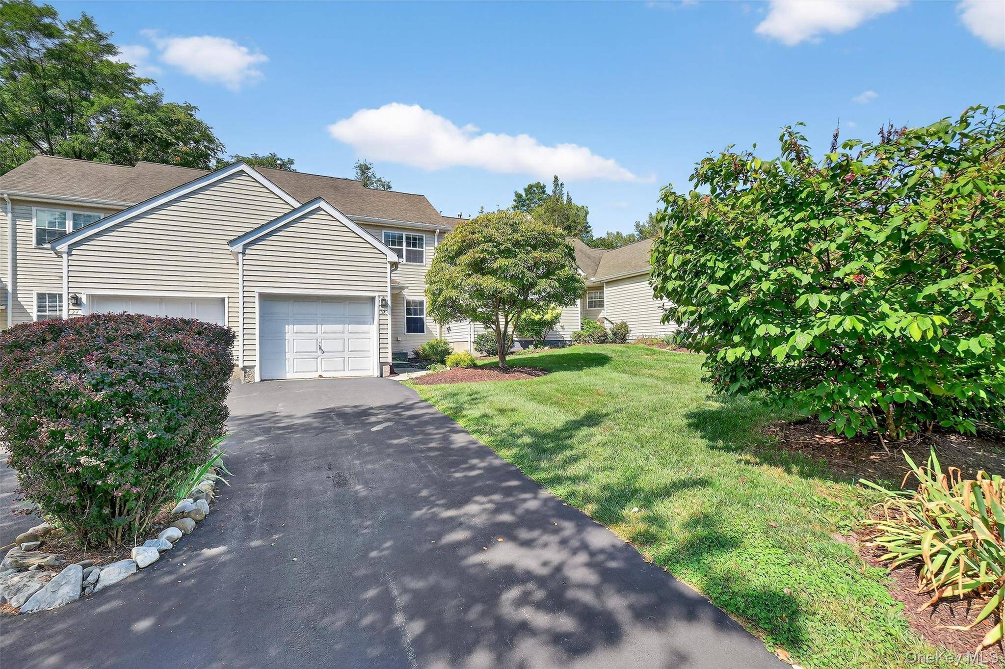 Poughkeepsie, NY 12603,38 Prestwick CT