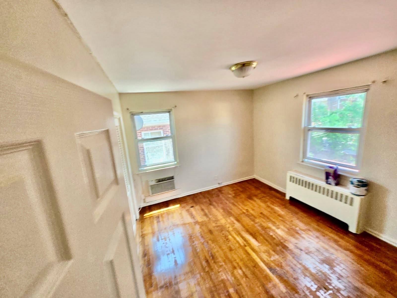 Bronx, NY 10469,2333 Bronxwood AVE
