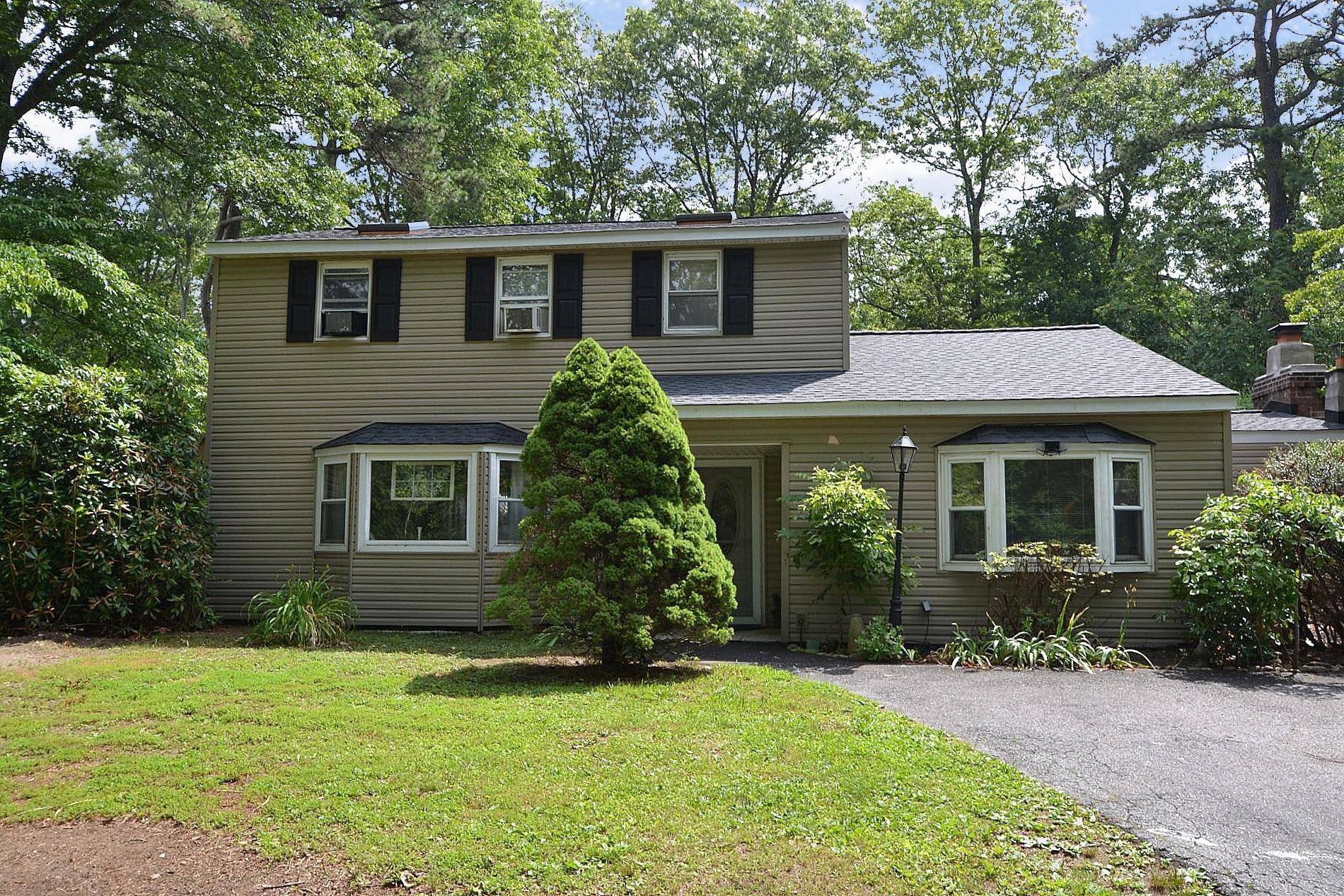 Ridge, NY 11961,29 Scout TRL