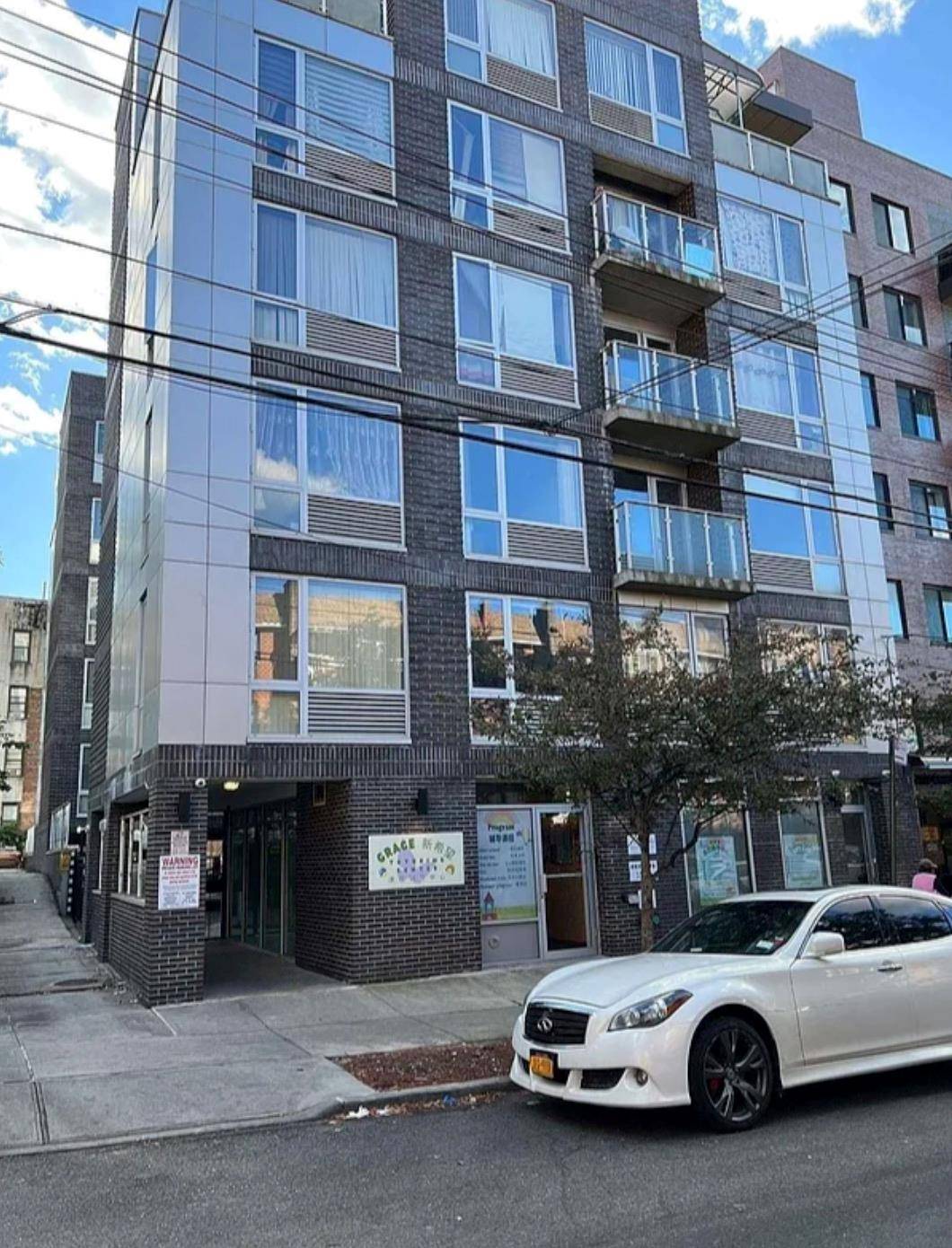 Flushing, NY 11354,139-30 34th AVE #Cf-0A
