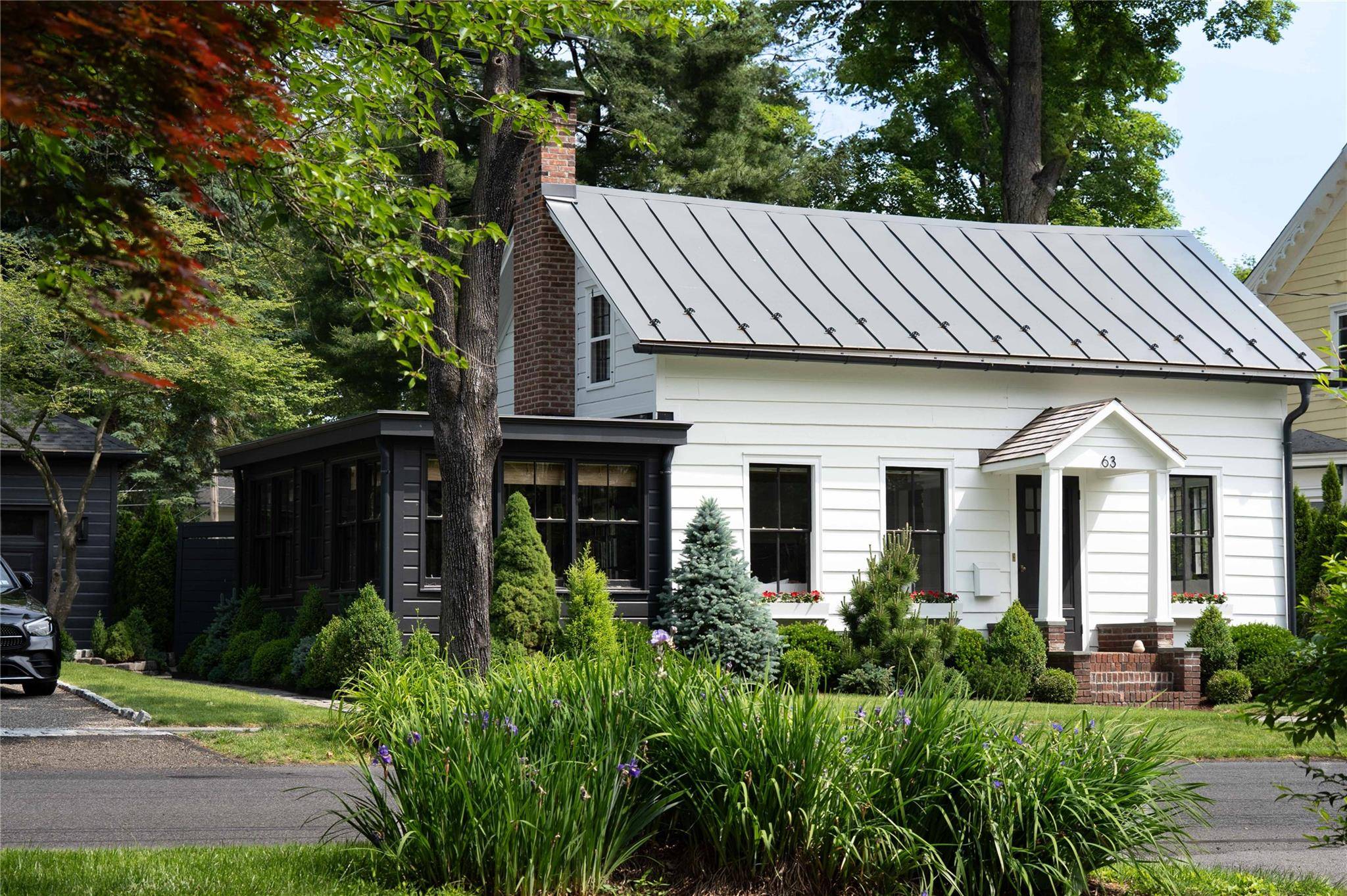 Rhinebeck, NY 12572,63 South ST