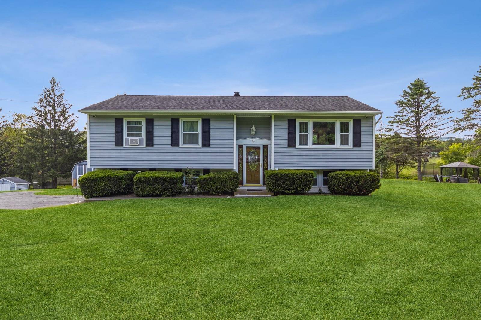 Dover Plains, NY 12522,42 Lime Kiln RD