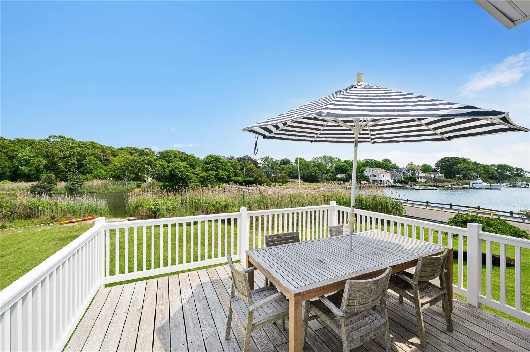 Center Moriches, NY 11934,23 Sedgemere RD