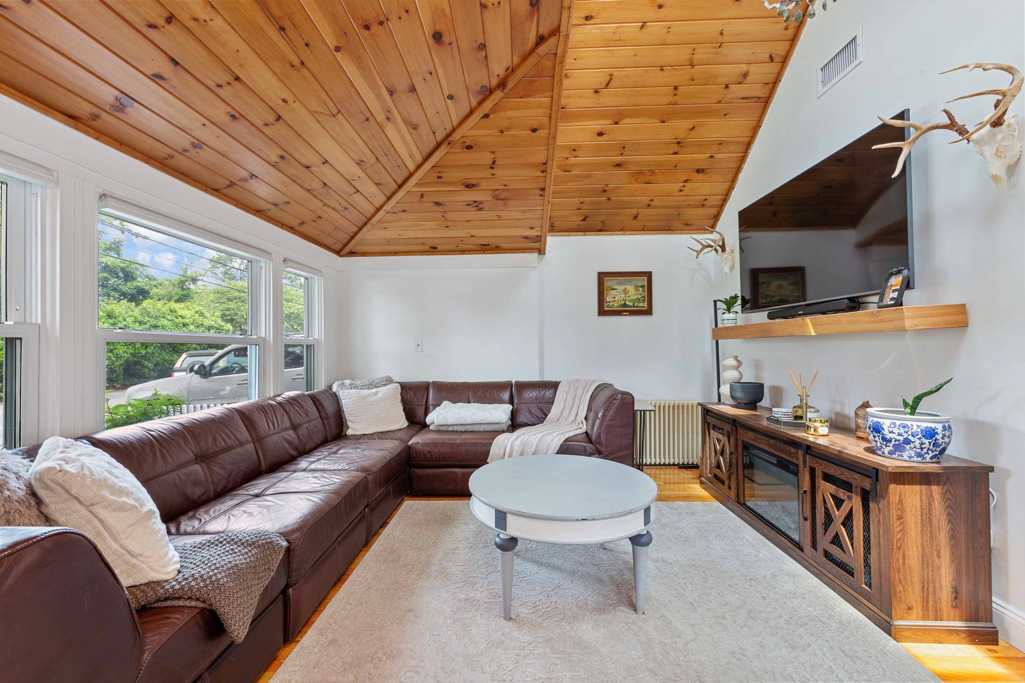 Sayville, NY 11782,43 Willett AVE