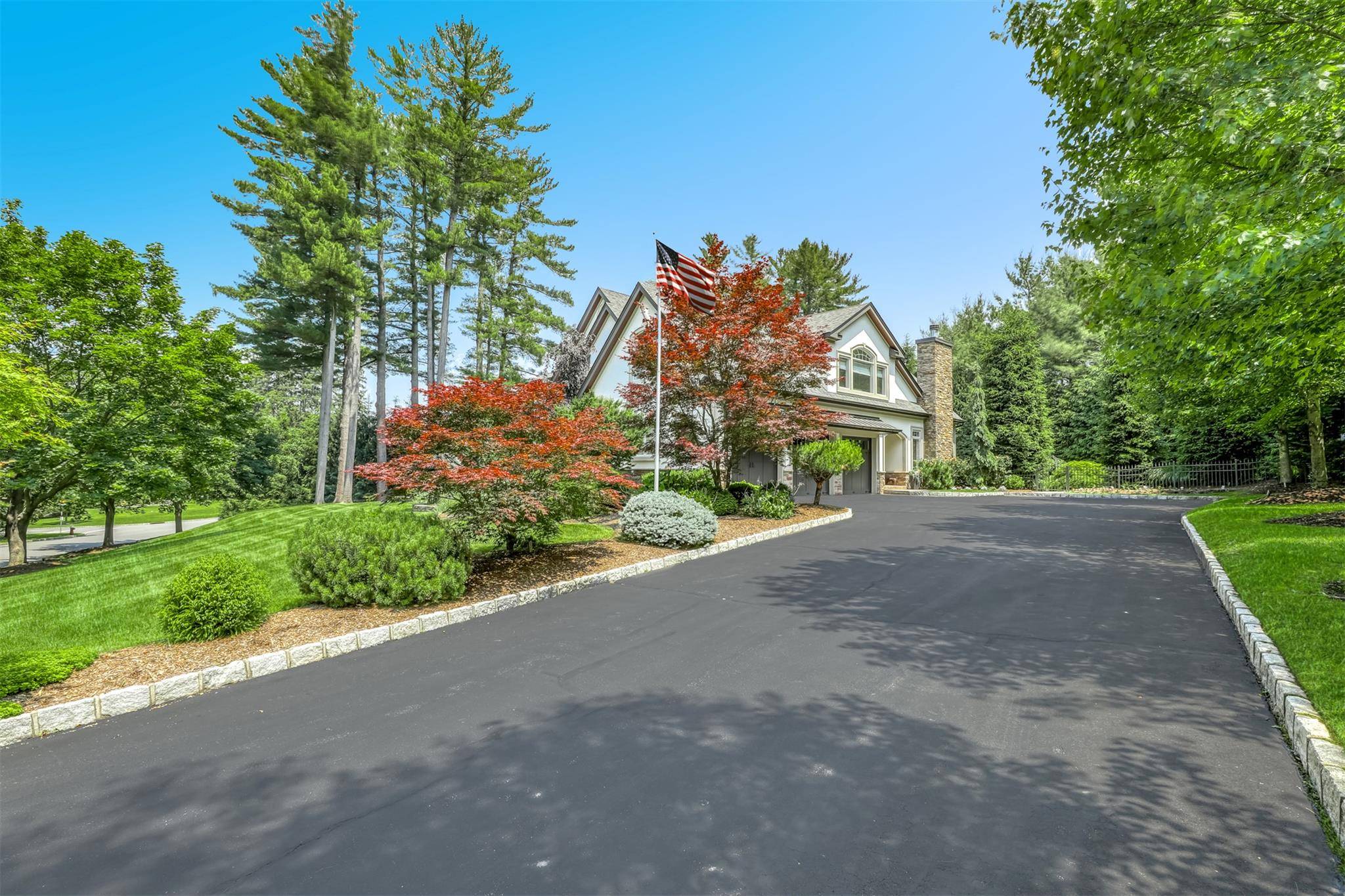 Suffern, NY 10901,6 Par RD