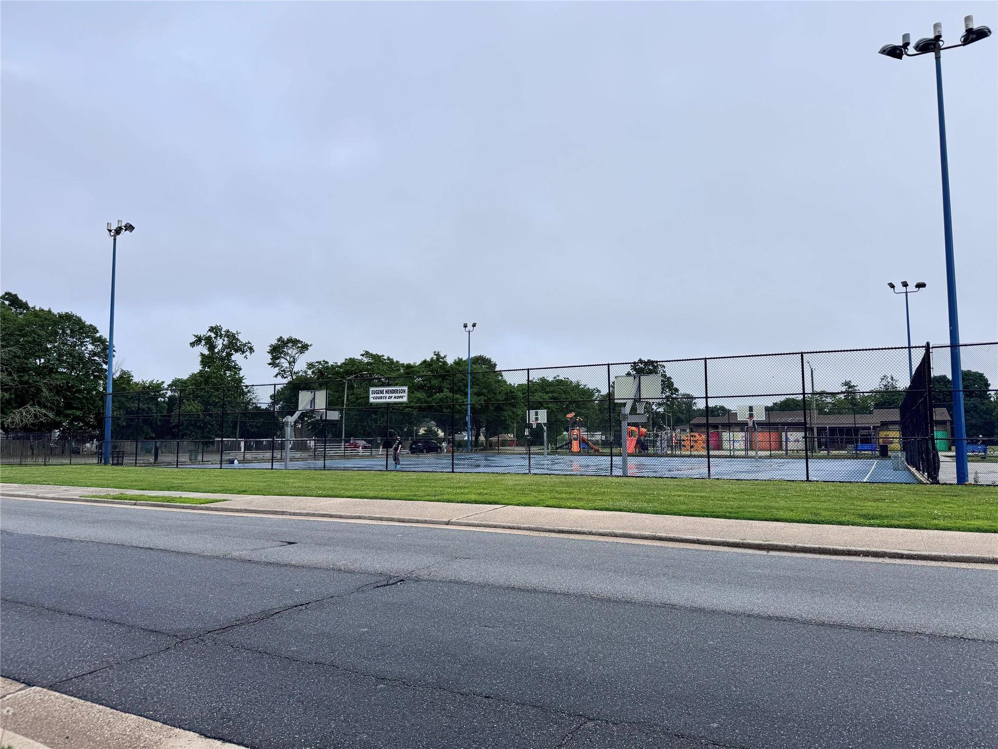 Hempstead, NY 11550,36 Monroe PL