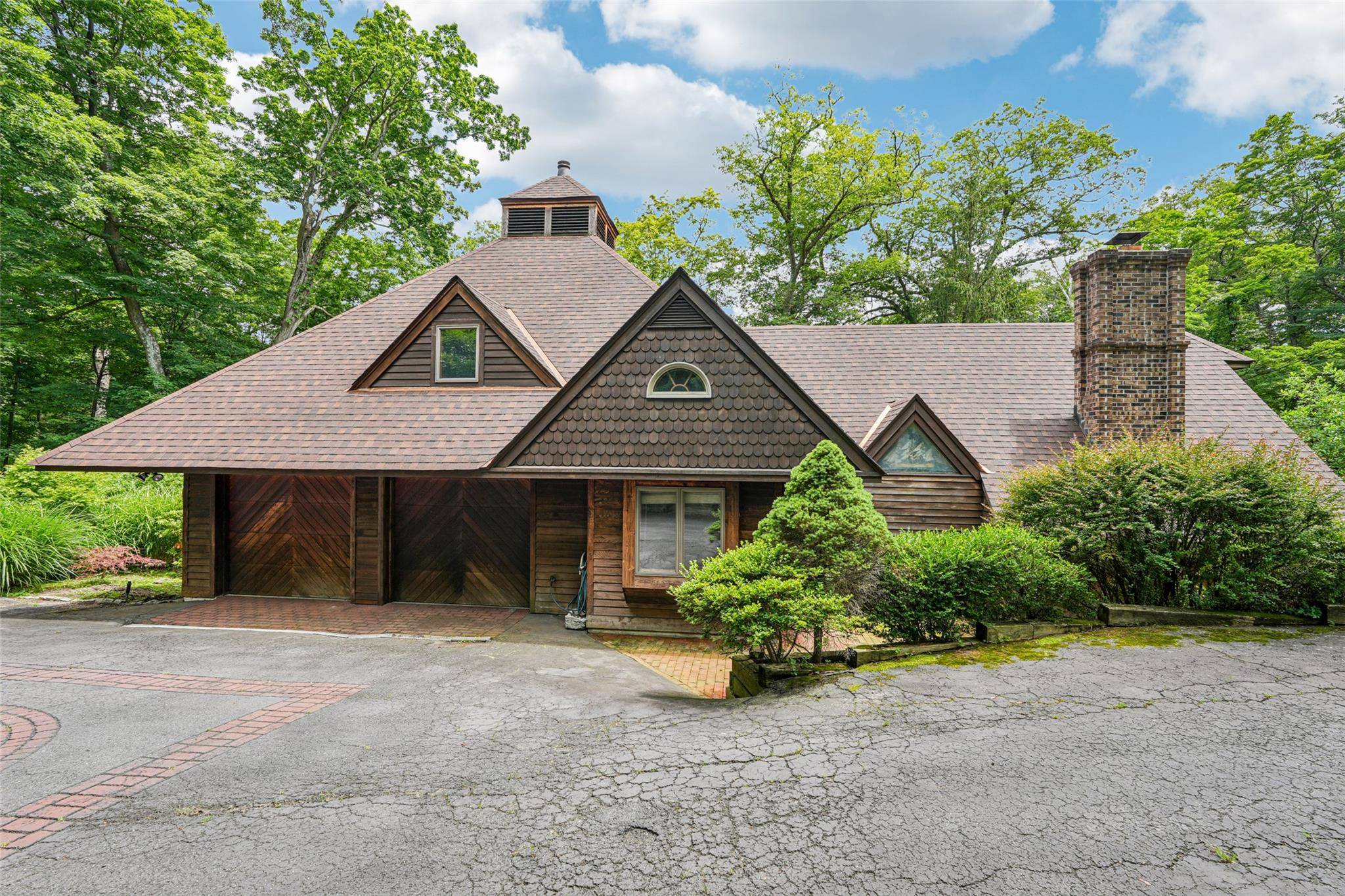 Tuxedo Park, NY 10987,1 Lookout RD