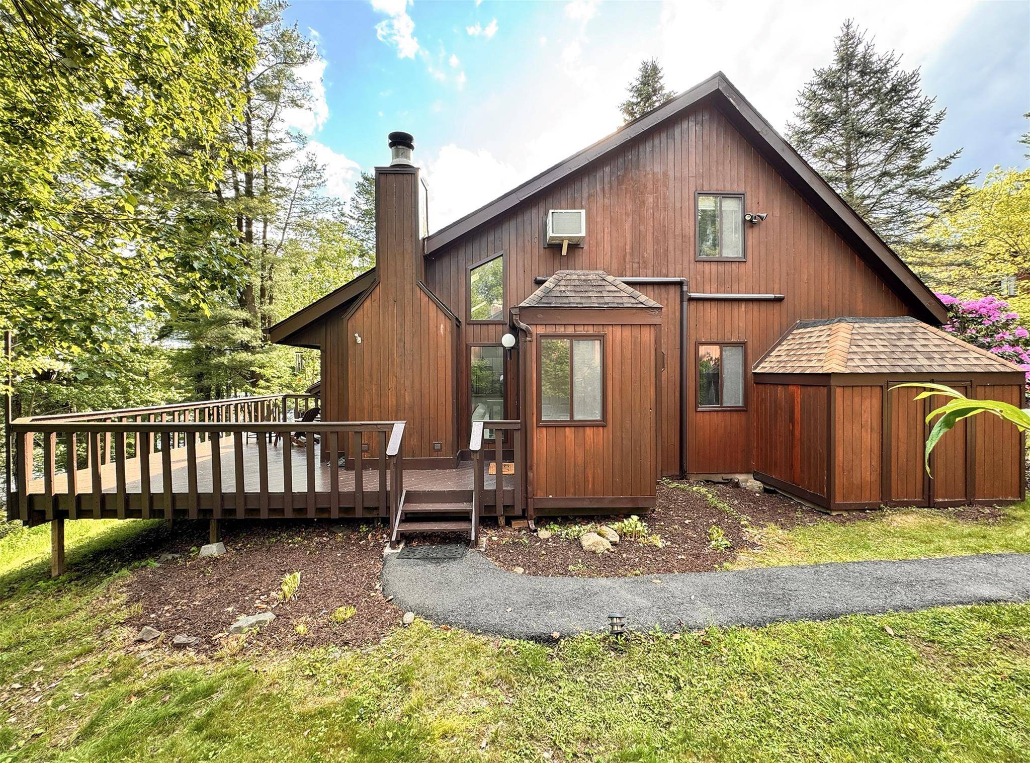 Monticello, NY 12701,24 Lakeview TER